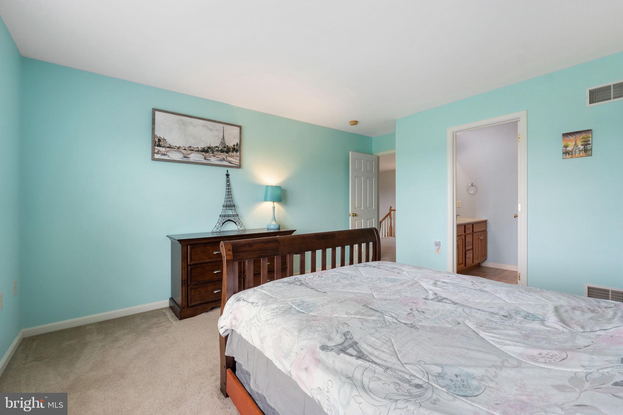 NORTH RIDGE - Residential