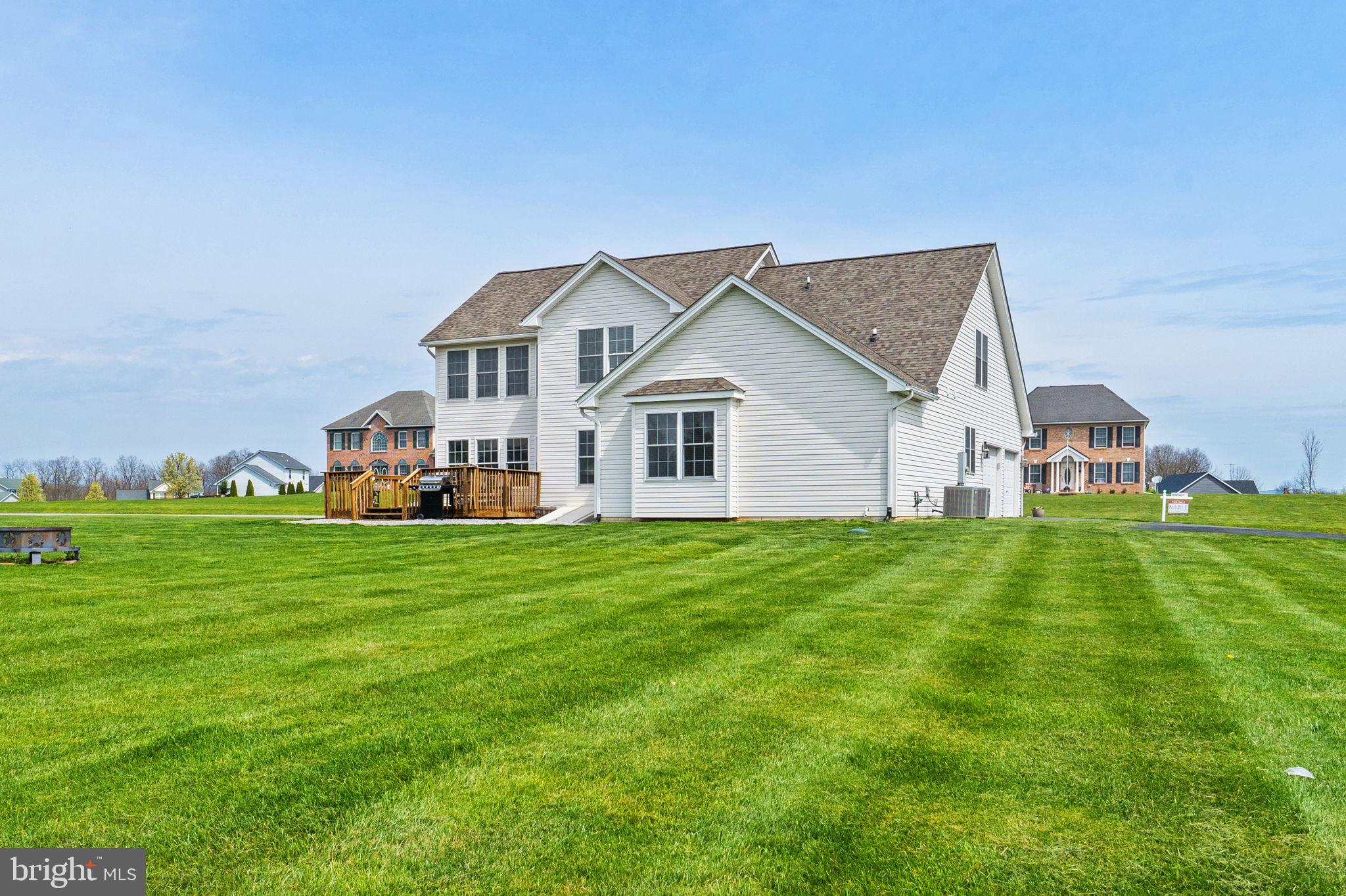 NORTH RIDGE - Residential