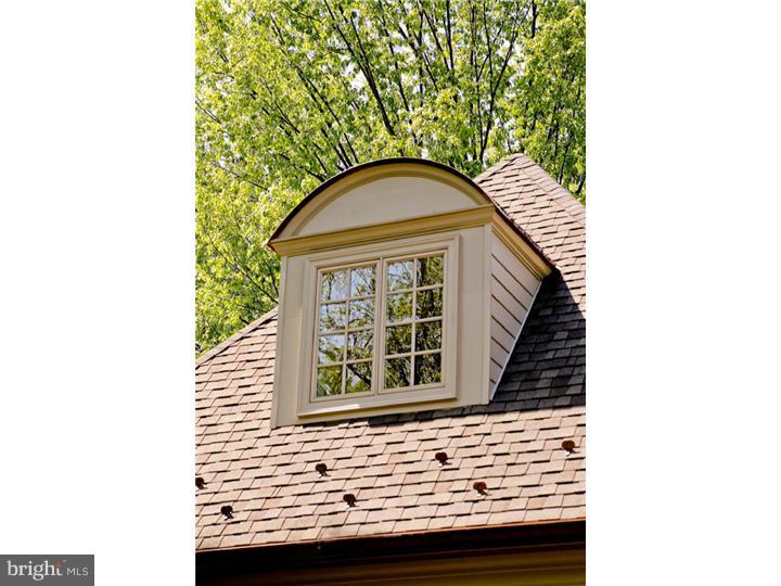 CHESTNUT HILL - Residential