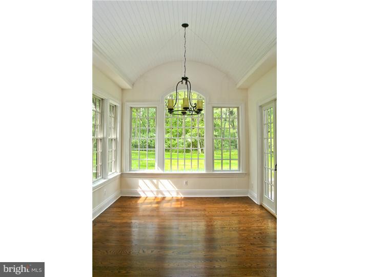 CHESTNUT HILL - Residential