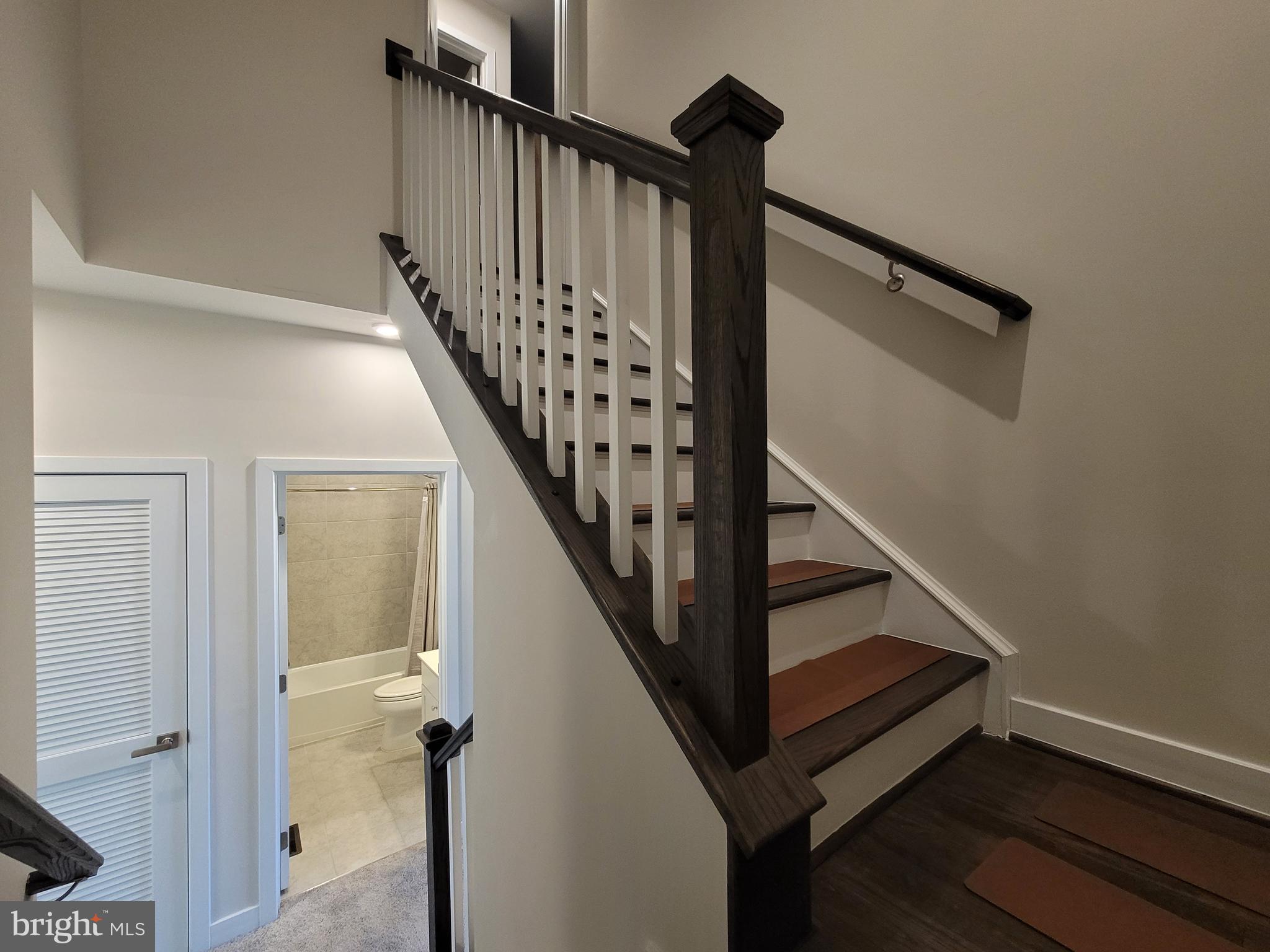 HERITAGE VILLAGE - Residential