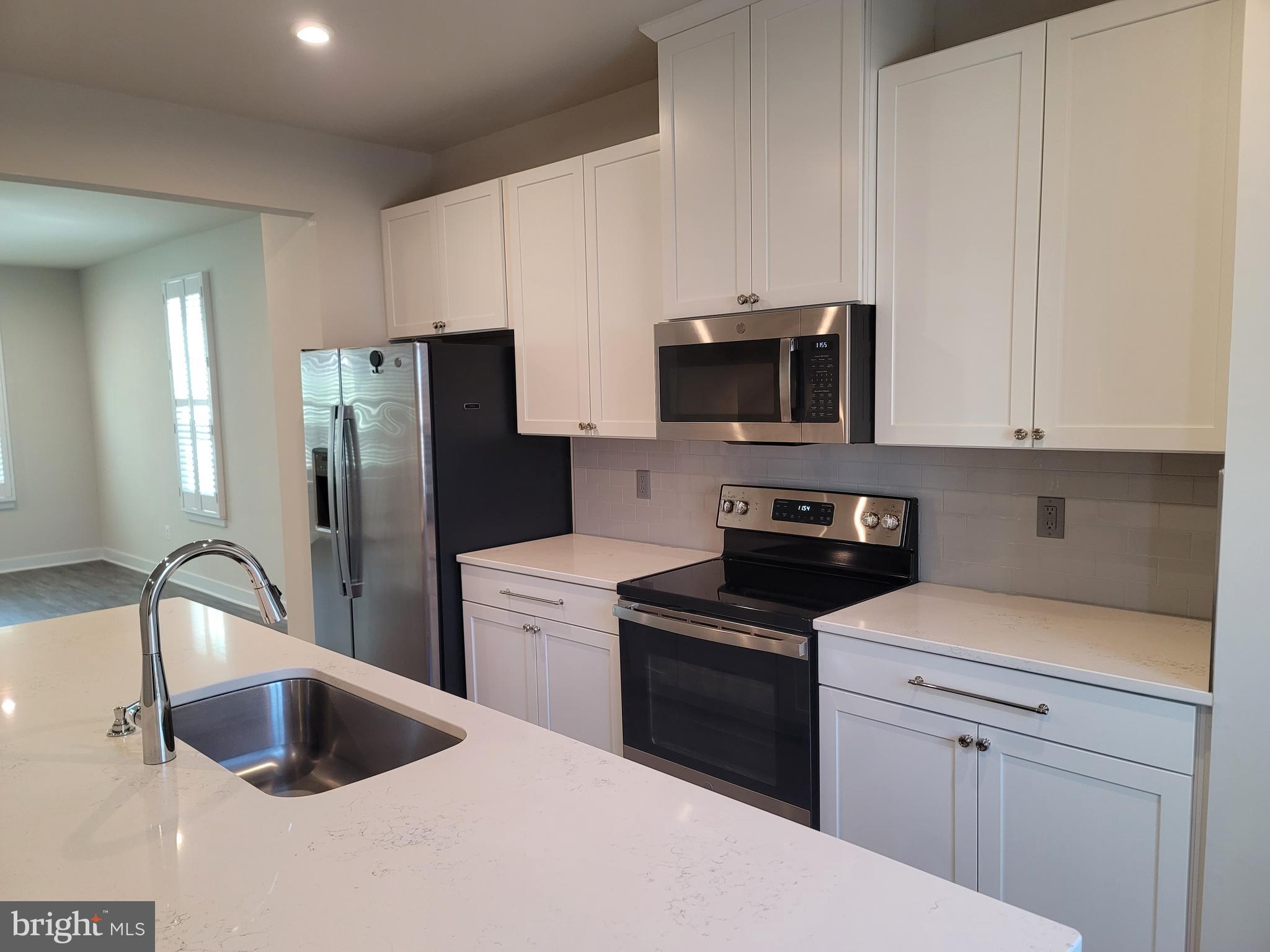 HERITAGE VILLAGE - Residential