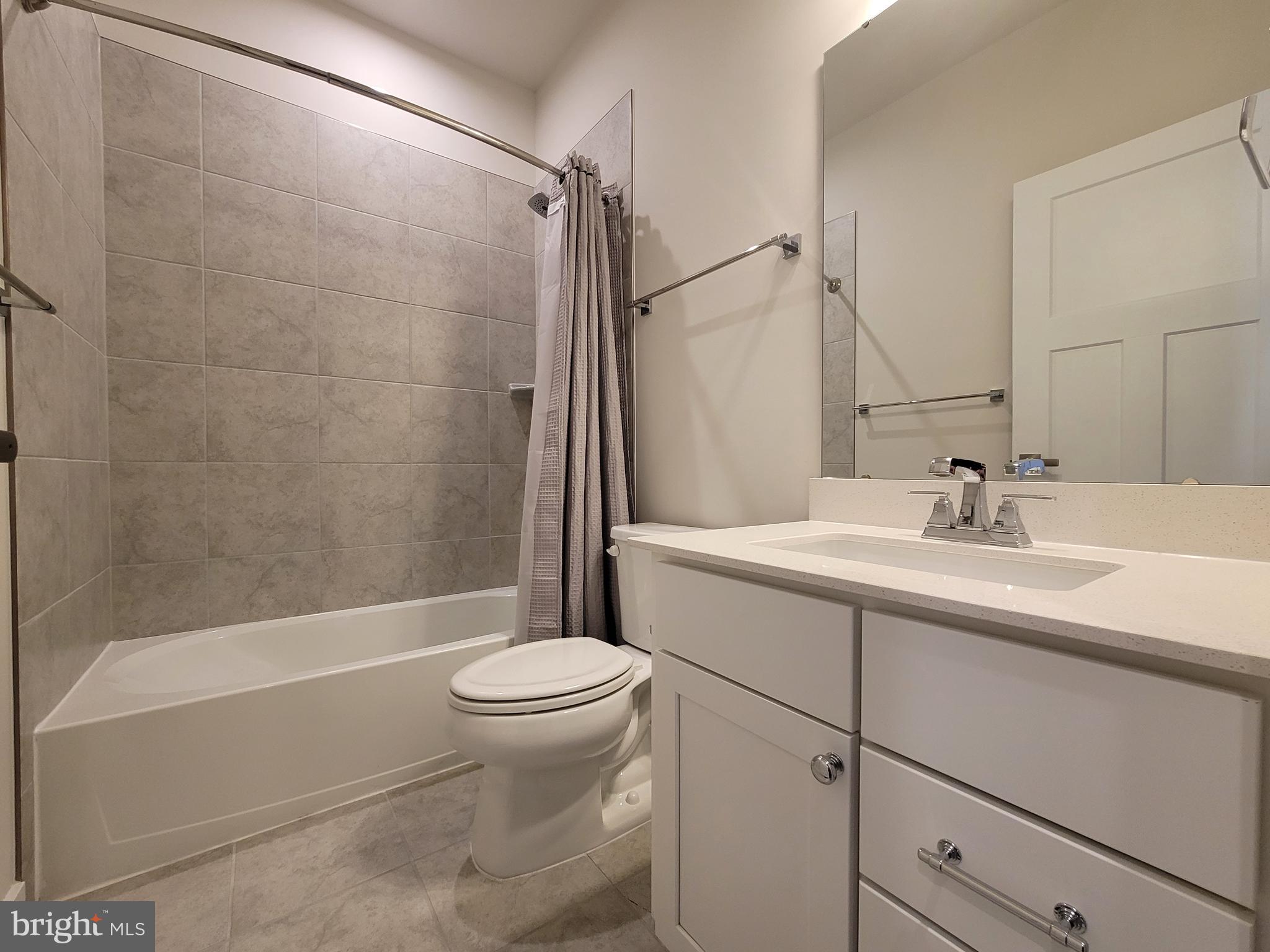 HERITAGE VILLAGE - Residential