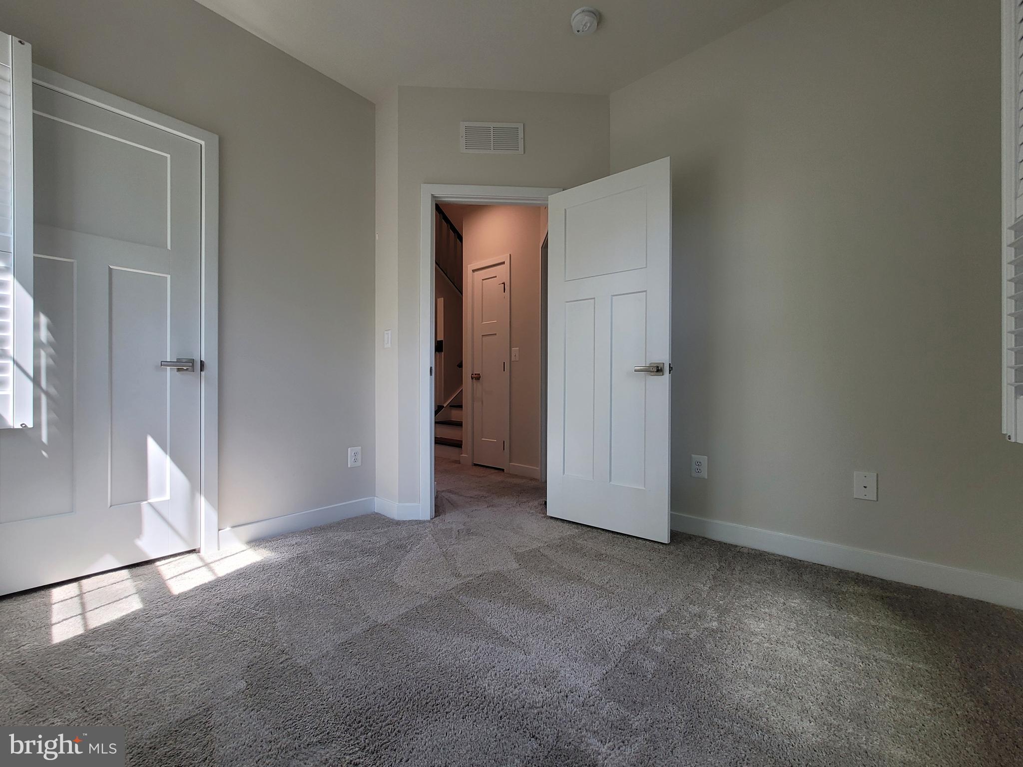 HERITAGE VILLAGE - Residential