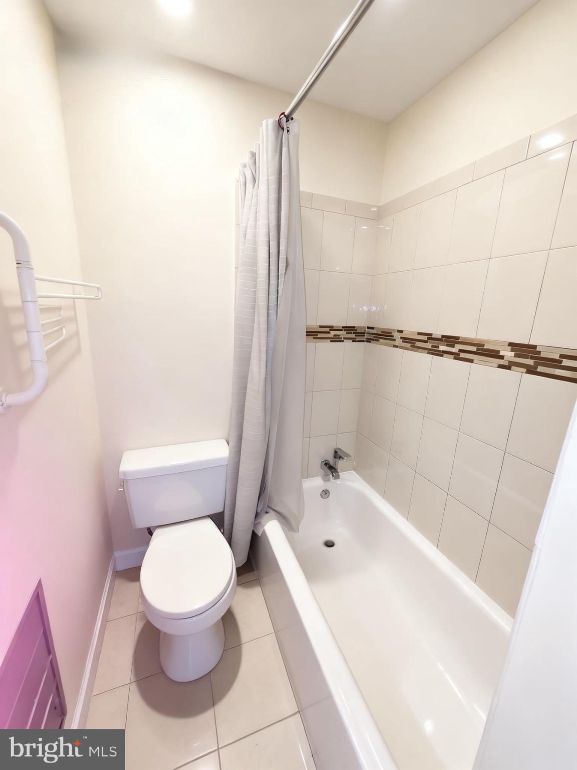 NEWPORT ESTATES - Residential