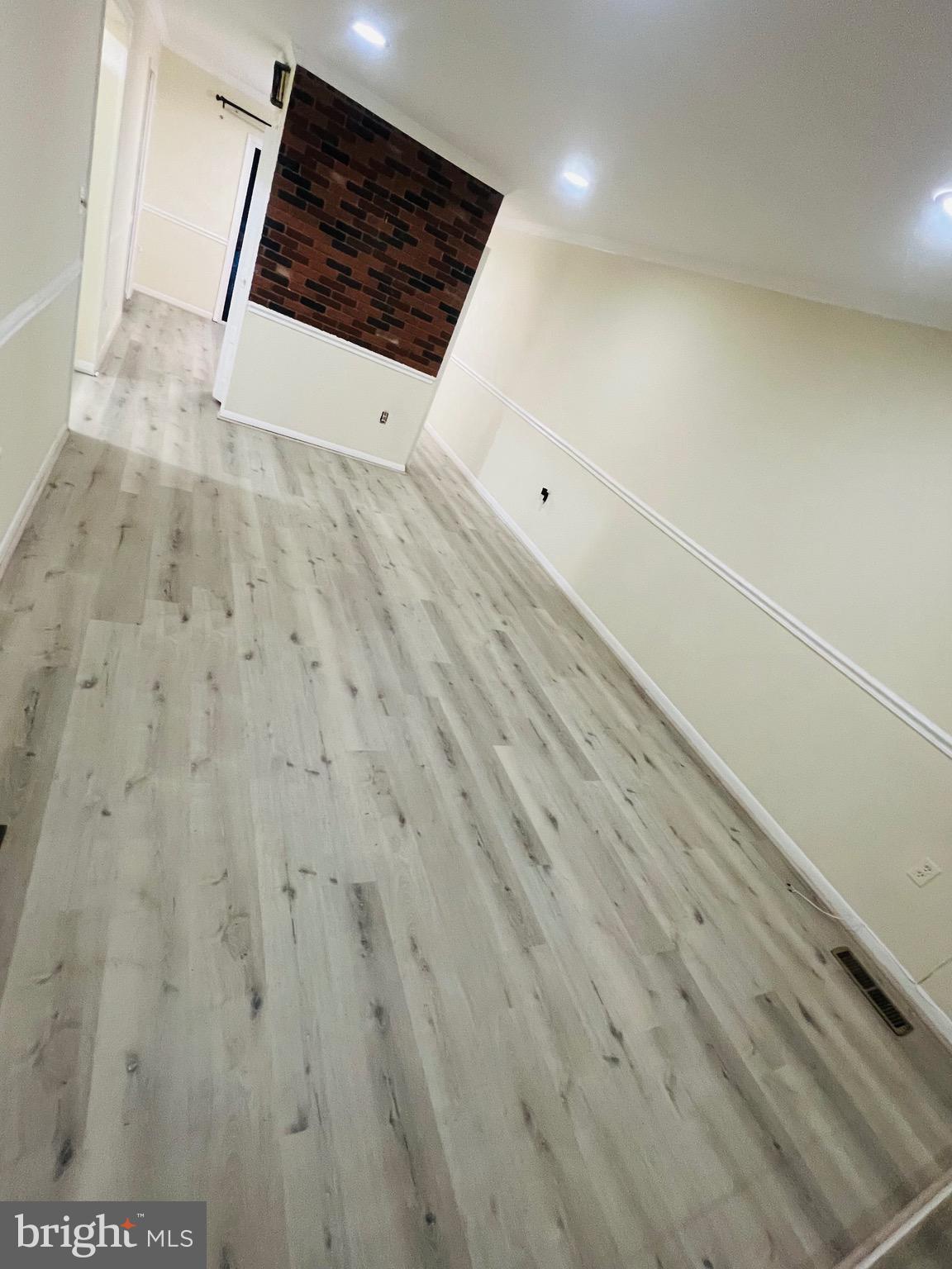 14 STANDARD COURT 57