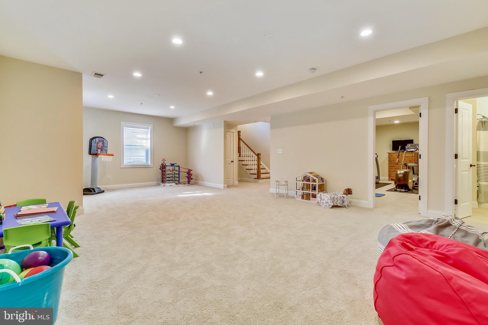 HILLMEAD - Residential