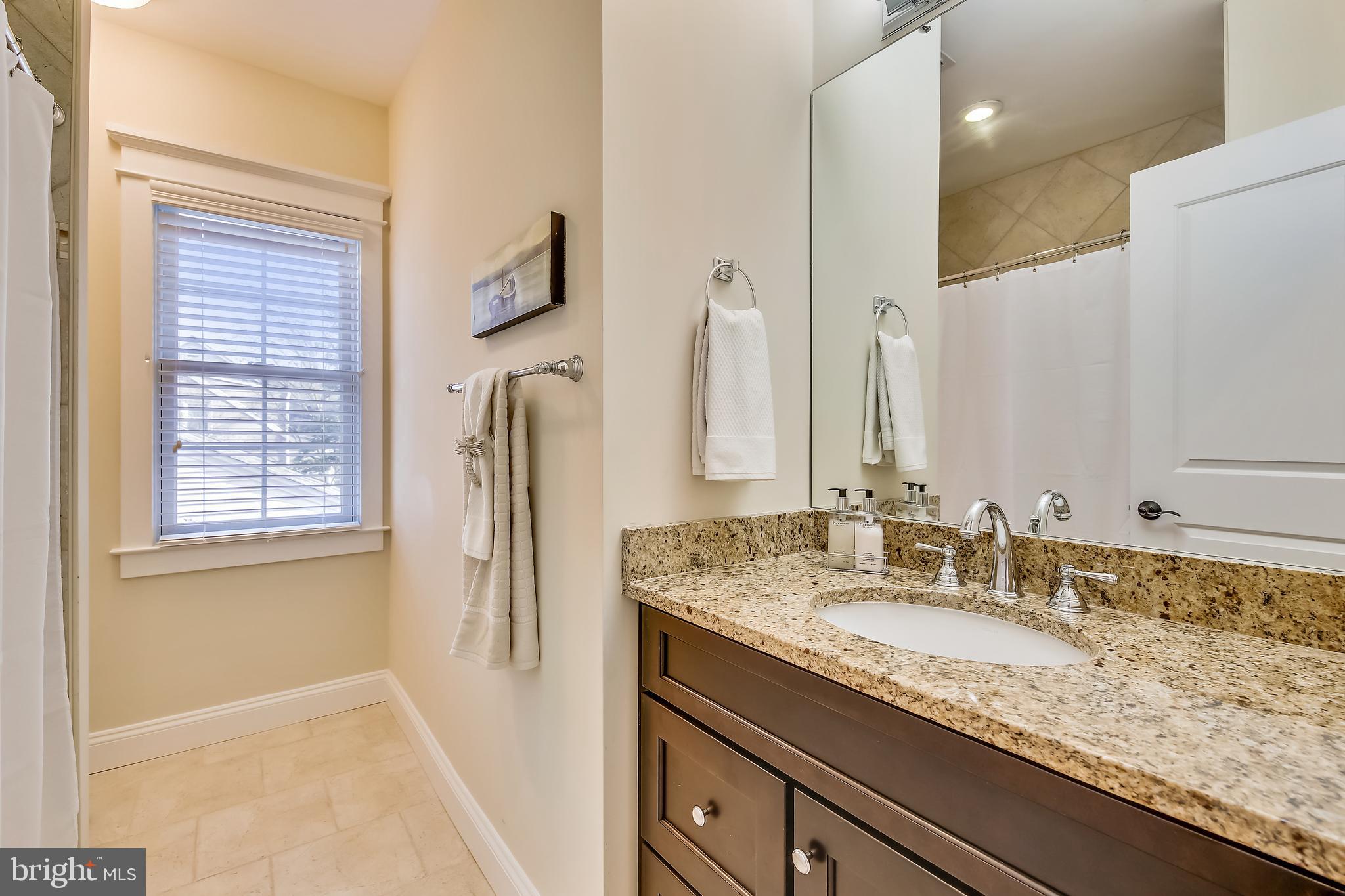 HILLMEAD - Residential