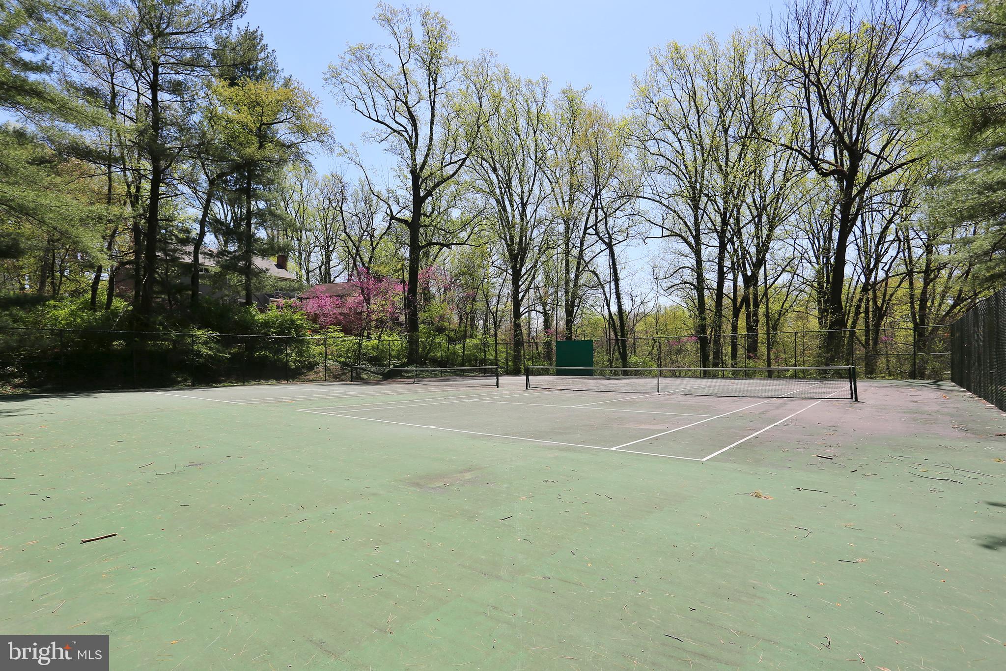 HILLMEAD - Residential