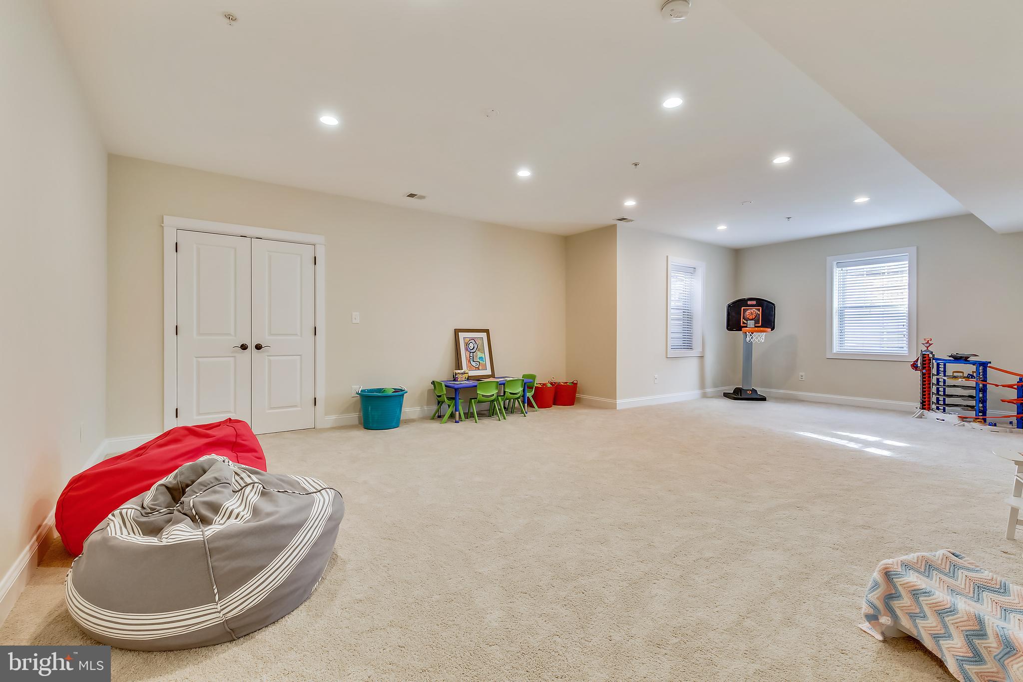 HILLMEAD - Residential