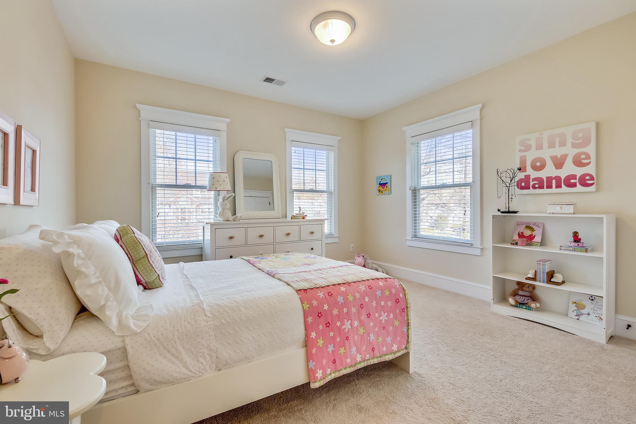 HILLMEAD - Residential