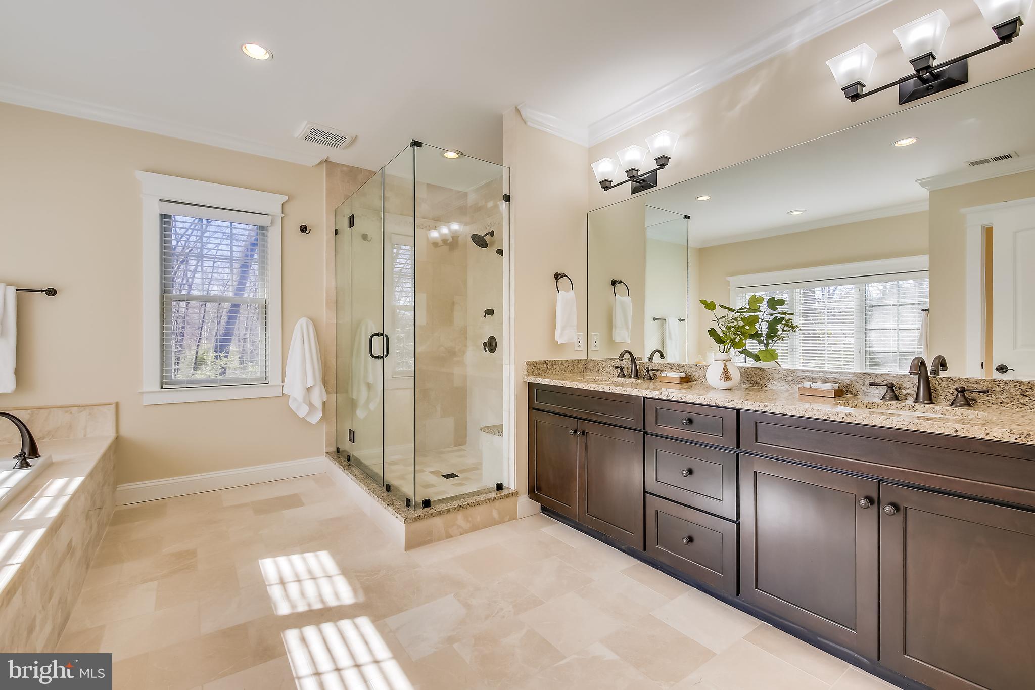 HILLMEAD - Residential