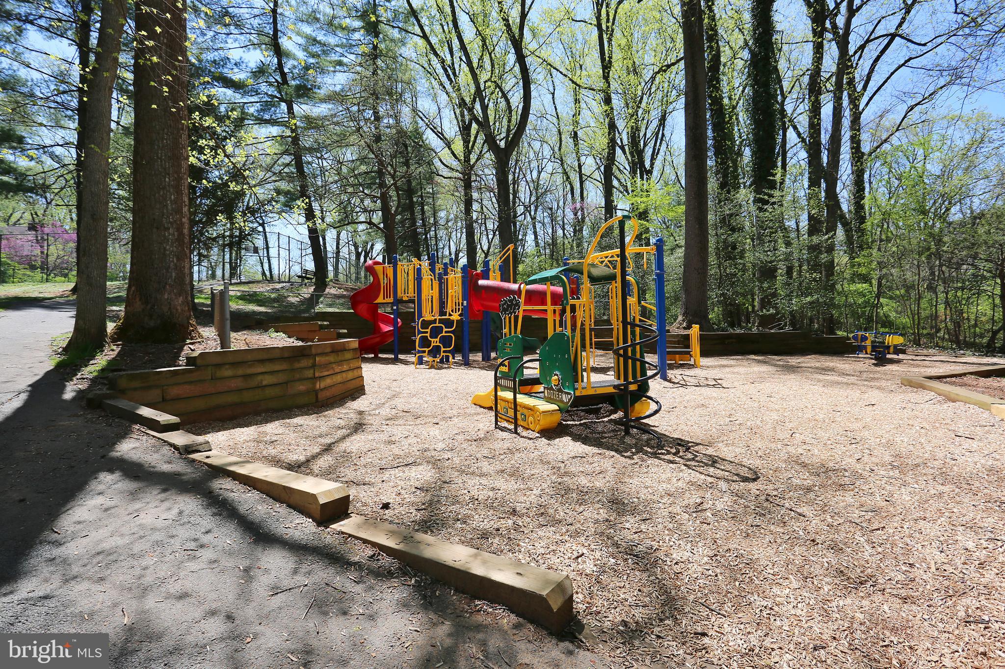 HILLMEAD - Residential