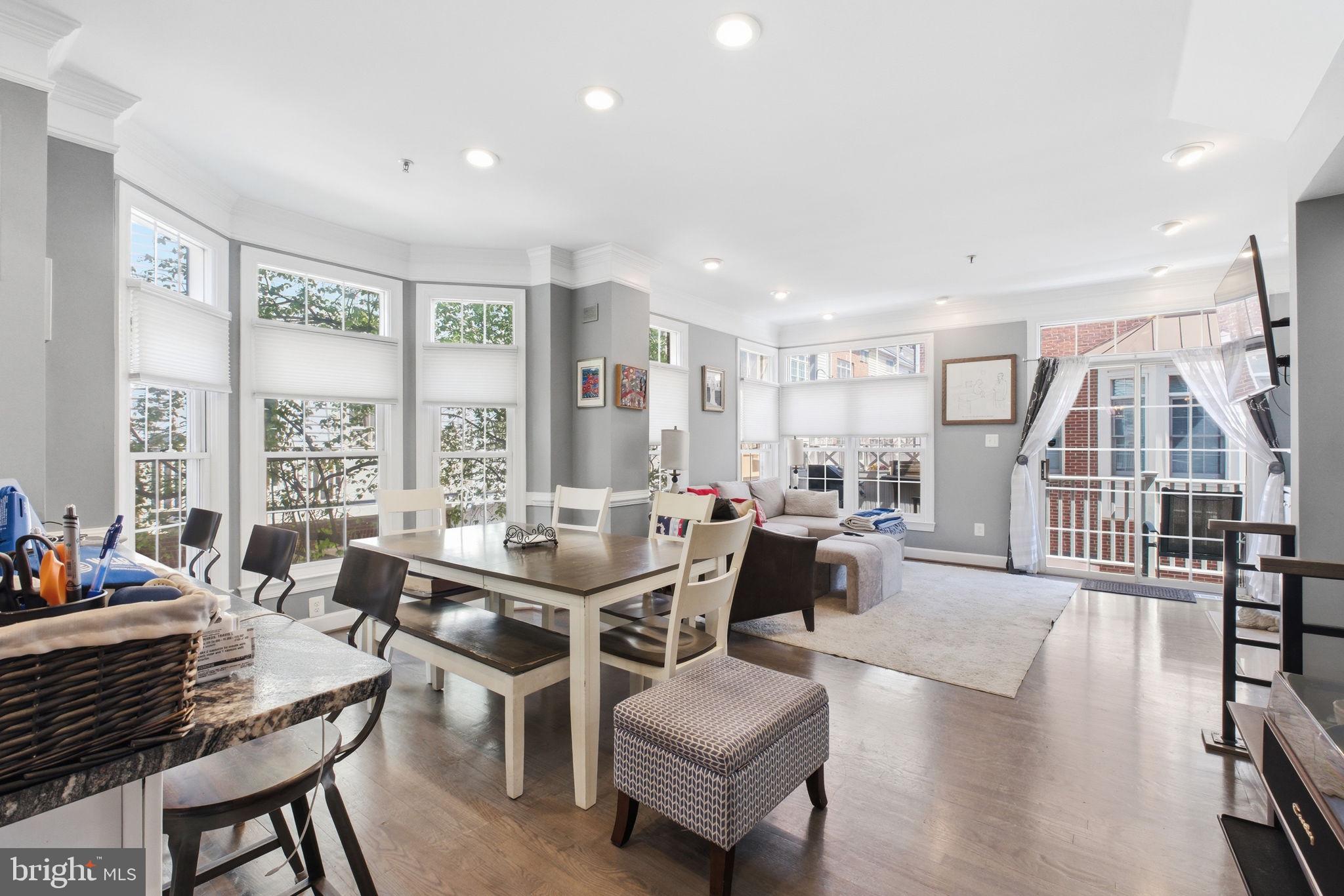 1329 N BARTON STREET N