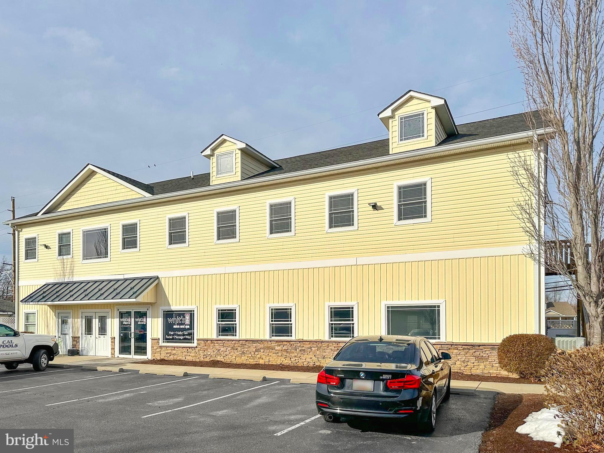 232 SHOPPING CENTER ROAD