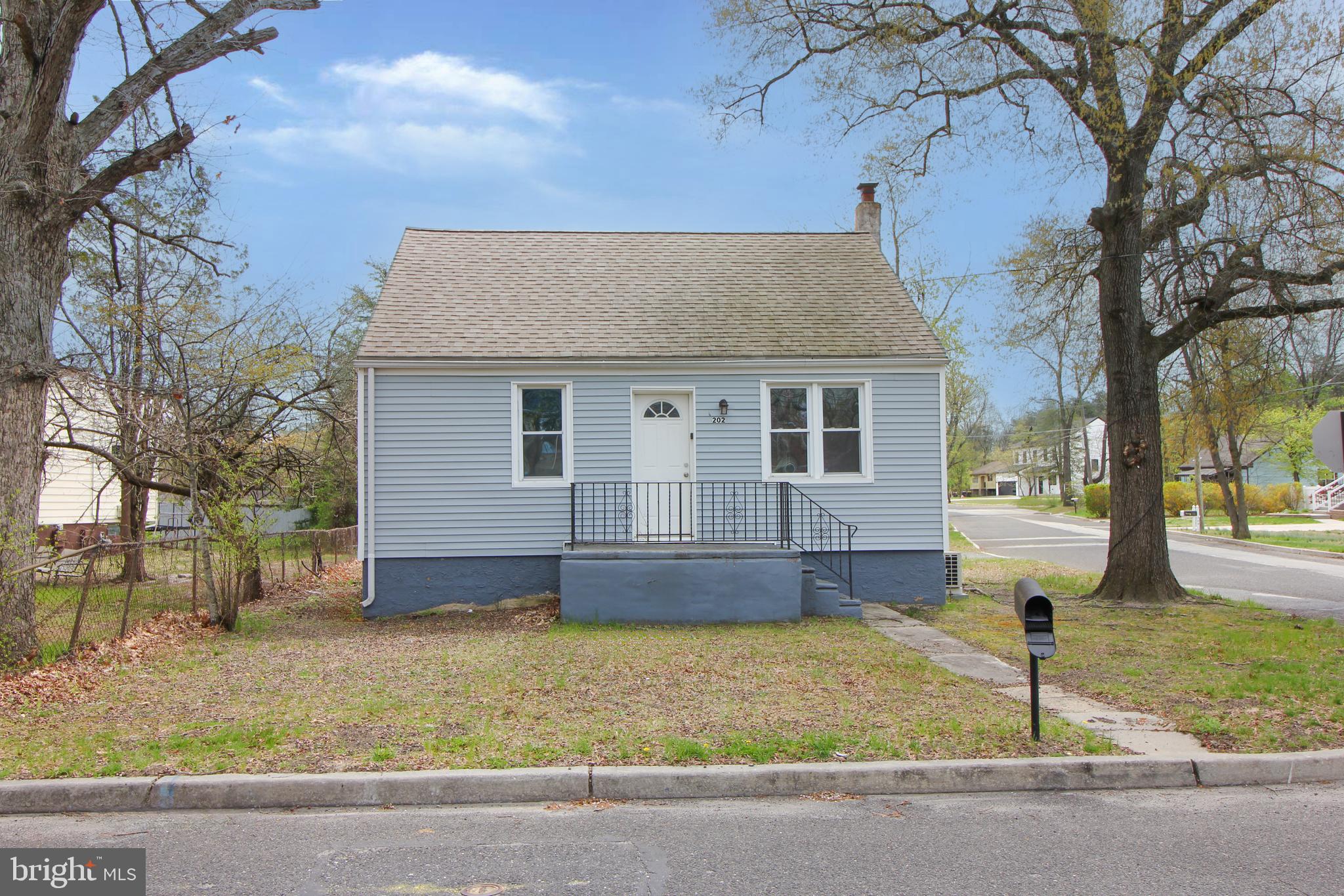 Photo 1 of 24 — 202 CHESTNUT AVENUE, WEST BERLIN, NJ 08091
