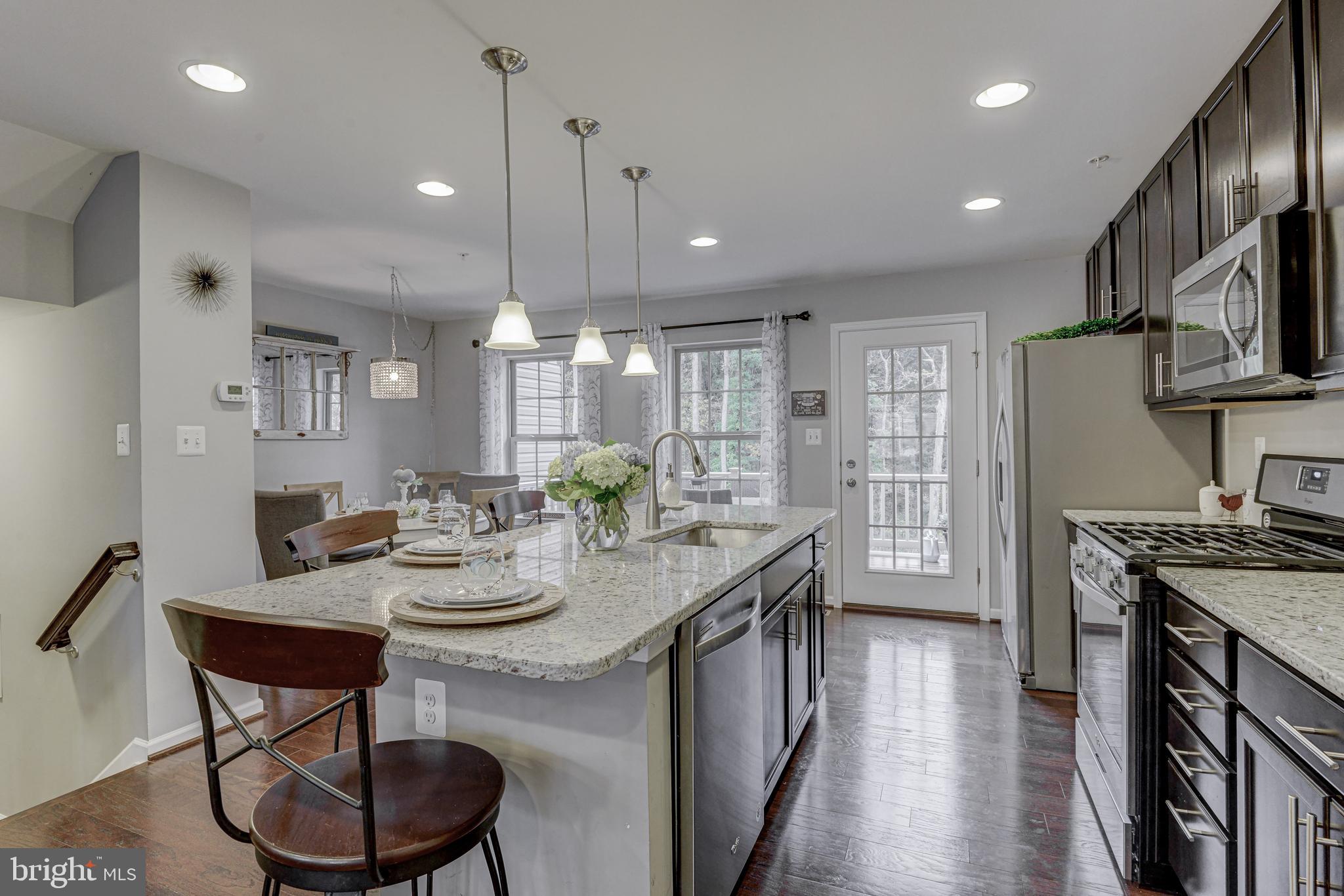 RAVENHURST GLEN - Residential