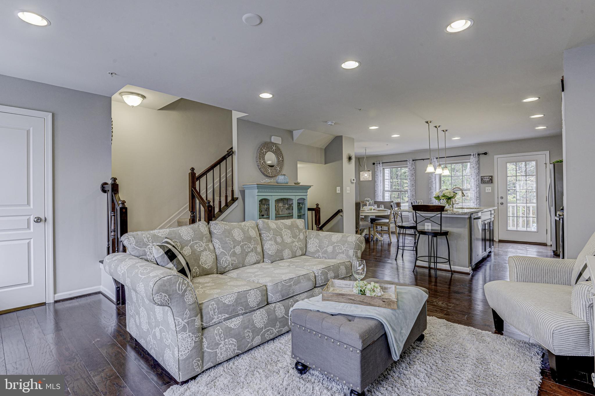 RAVENHURST GLEN - Residential