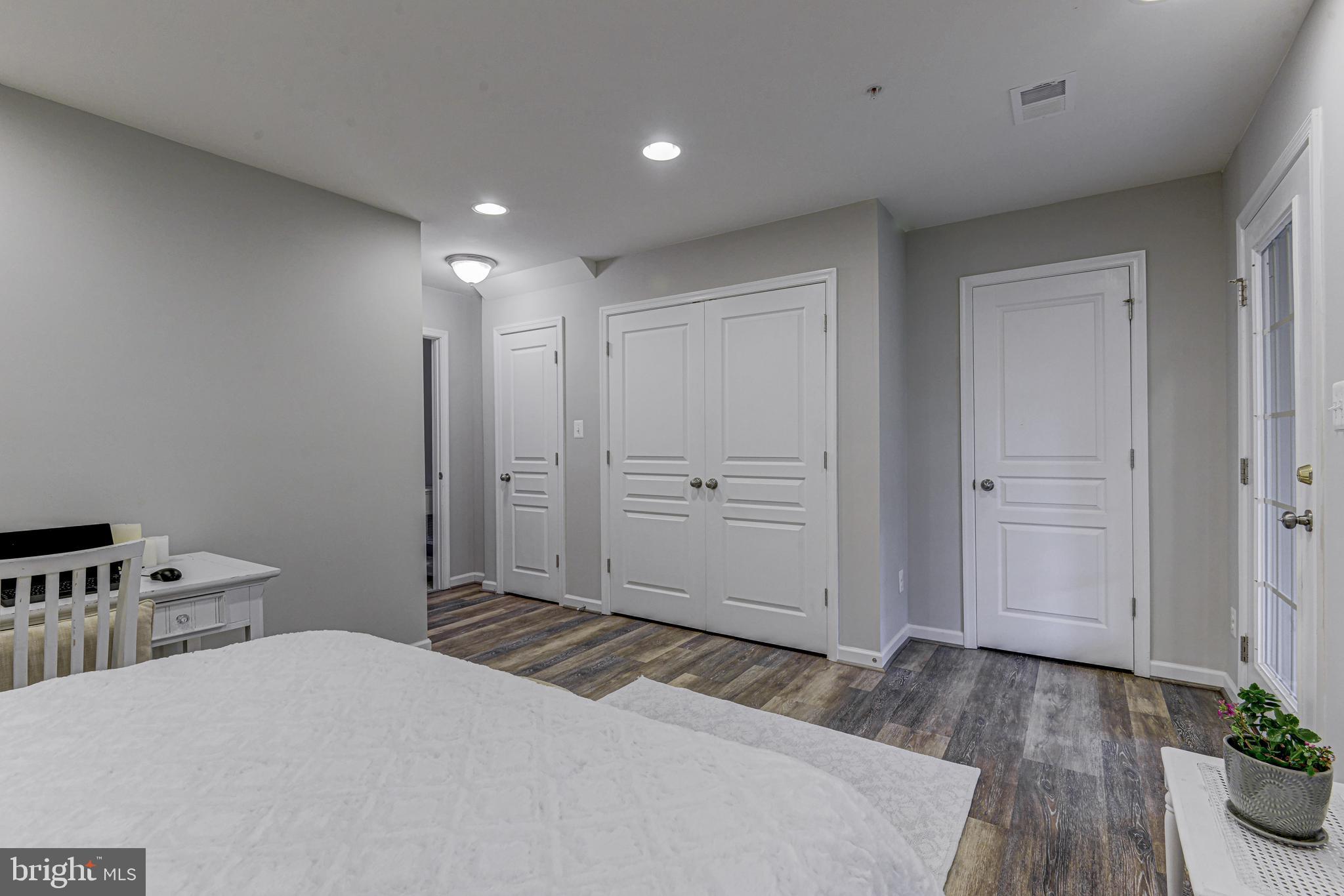 RAVENHURST GLEN - Residential