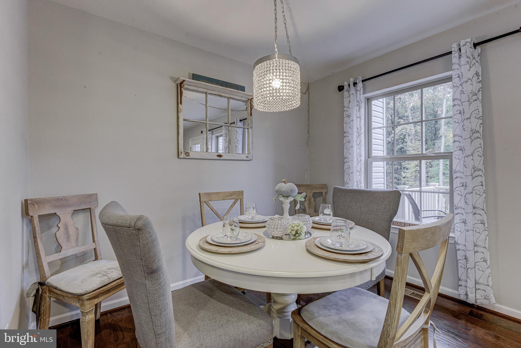 RAVENHURST GLEN - Residential