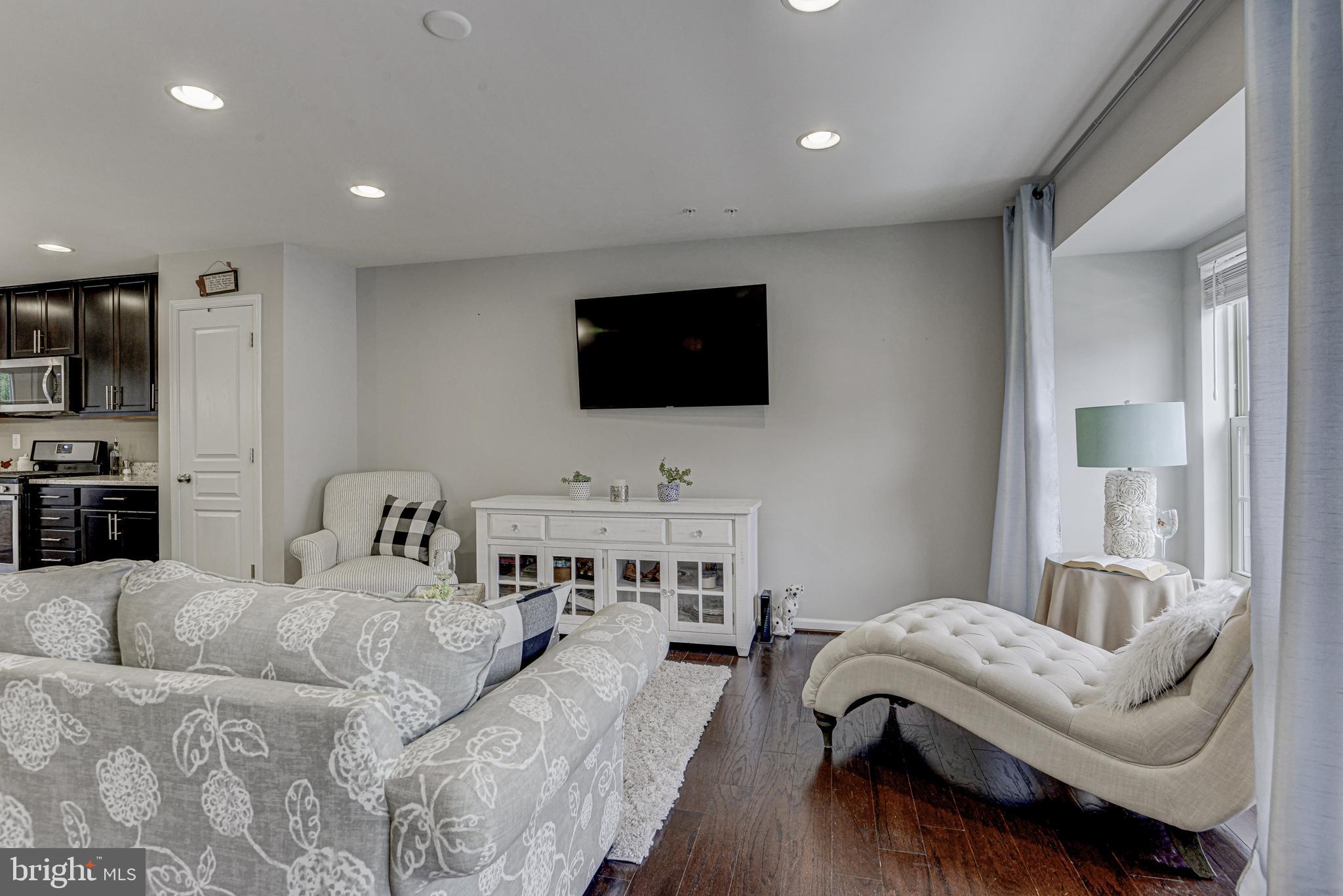 RAVENHURST GLEN - Residential