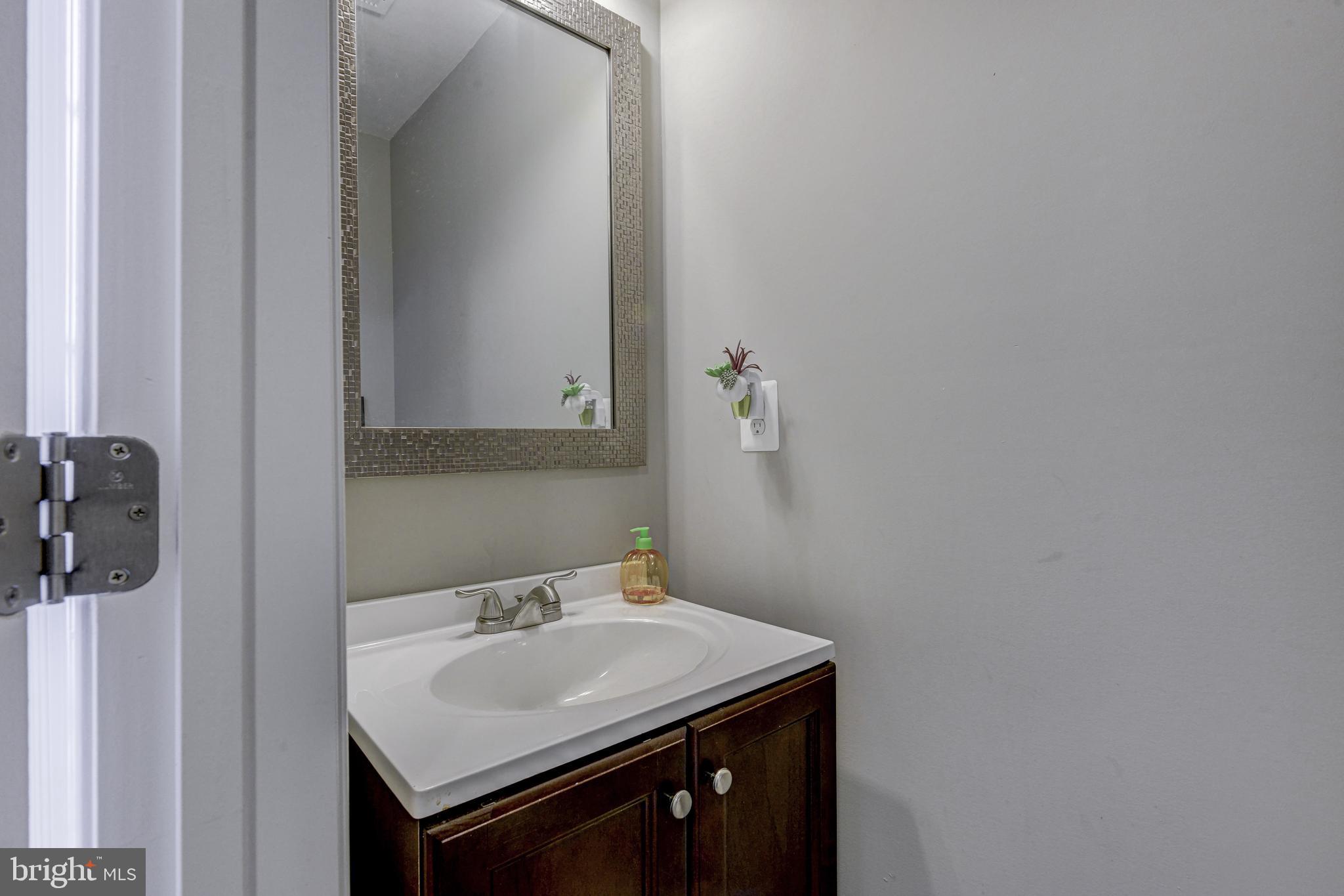 RAVENHURST GLEN - Residential