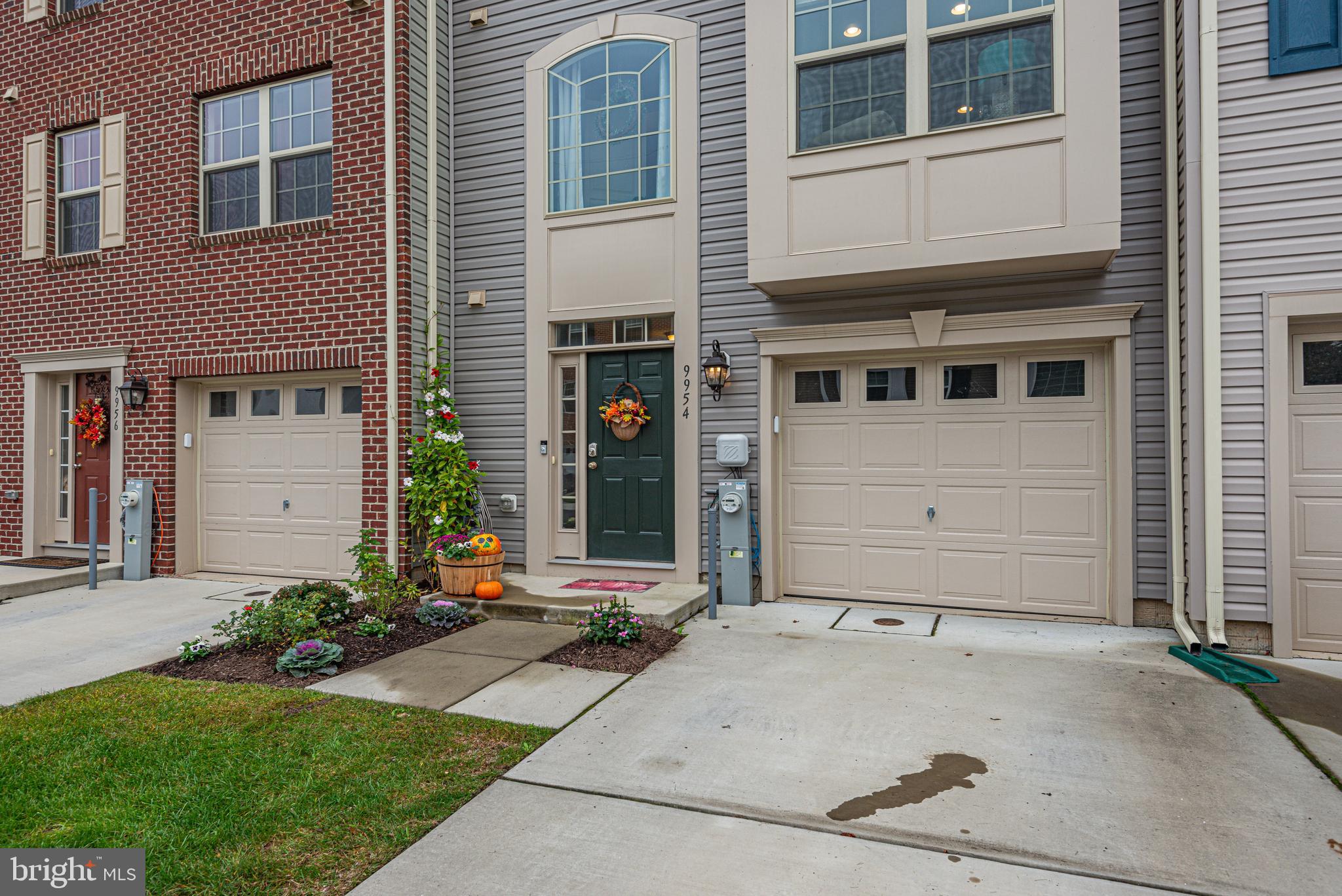 RAVENHURST GLEN - Residential