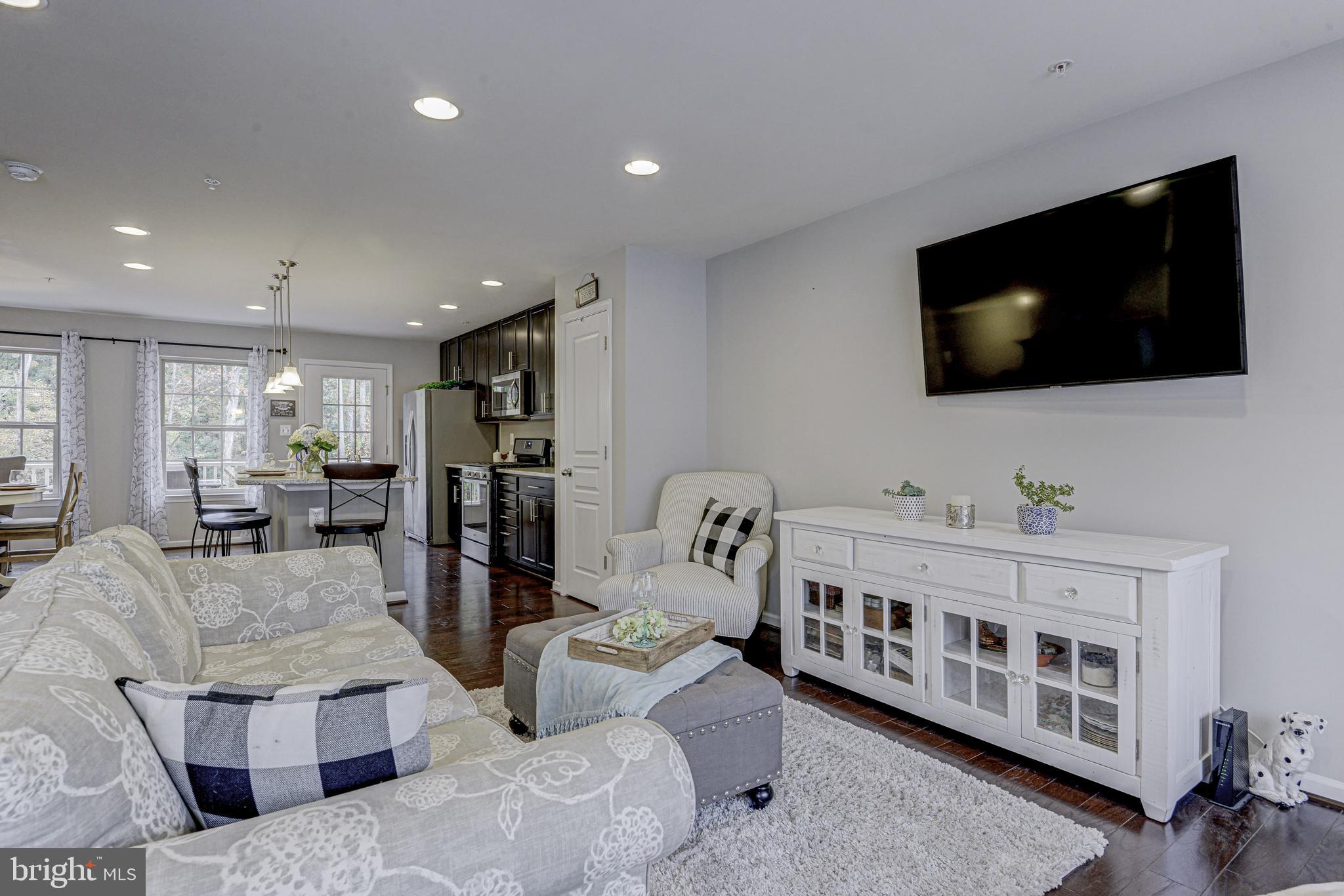 RAVENHURST GLEN - Residential