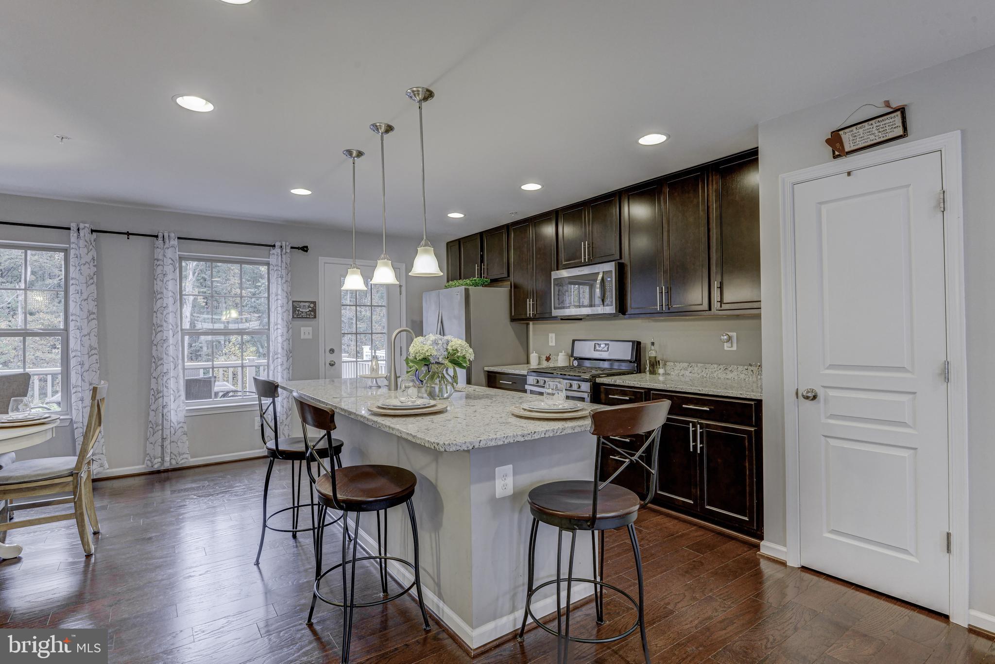 RAVENHURST GLEN - Residential