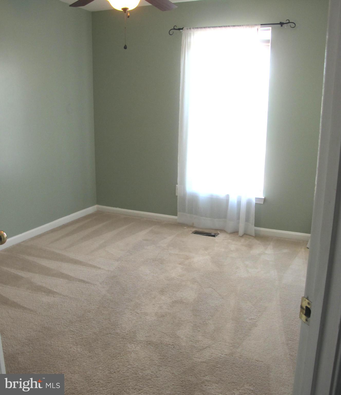 SEVEN OAKS - Residential