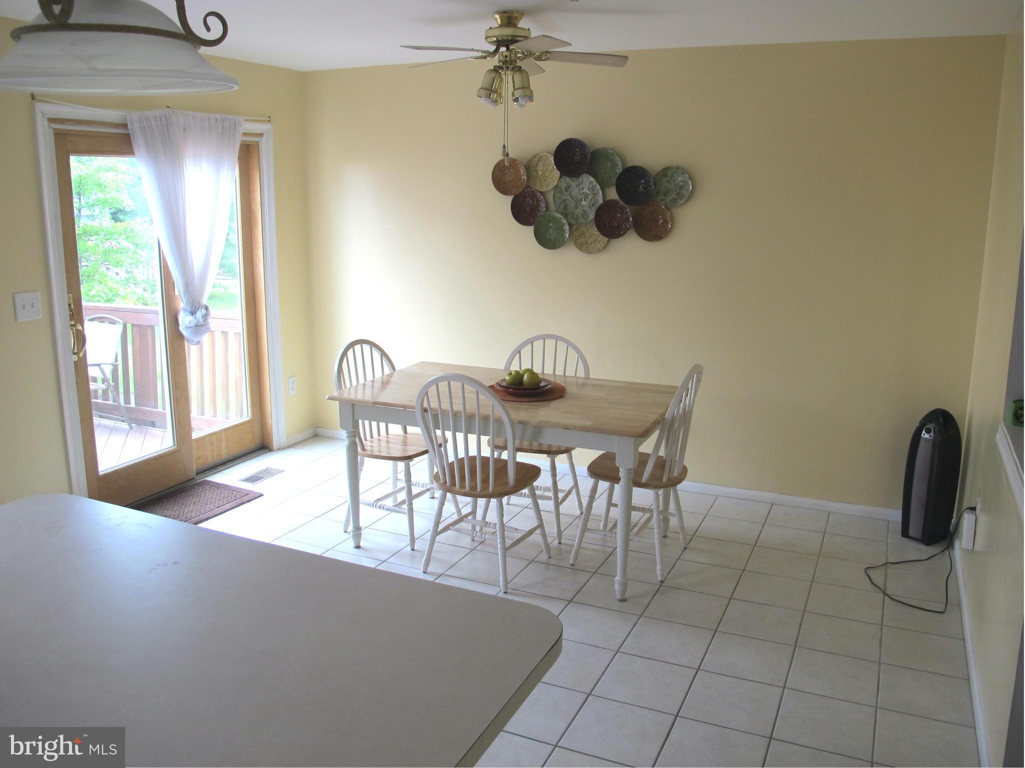 SEVEN OAKS - Residential