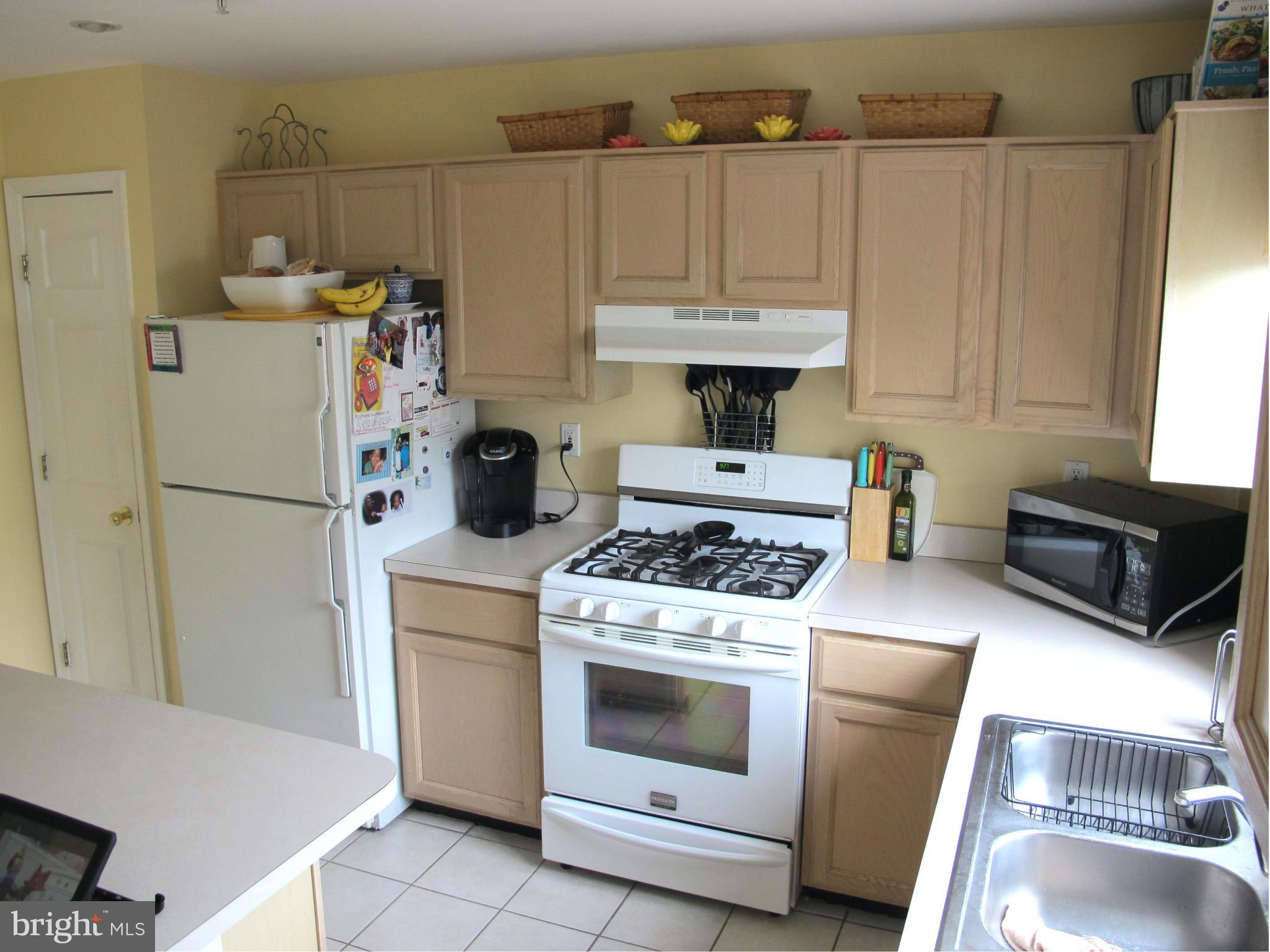 SEVEN OAKS - Residential