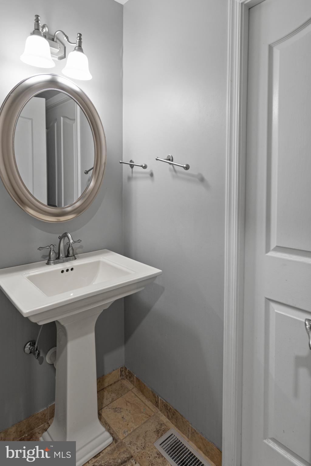 NORTH SEVERNA PARK - Residential