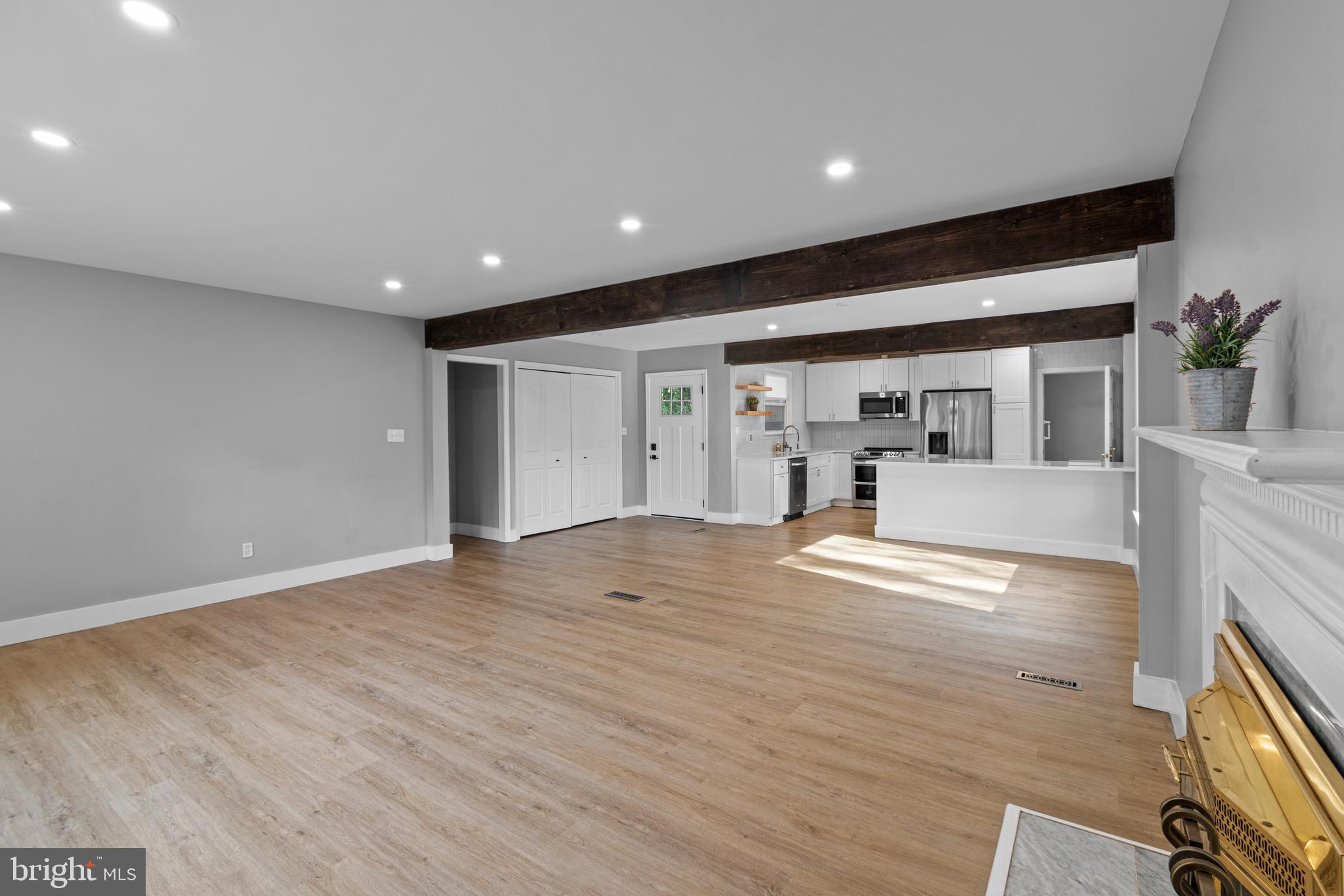 NORTH SEVERNA PARK - Residential