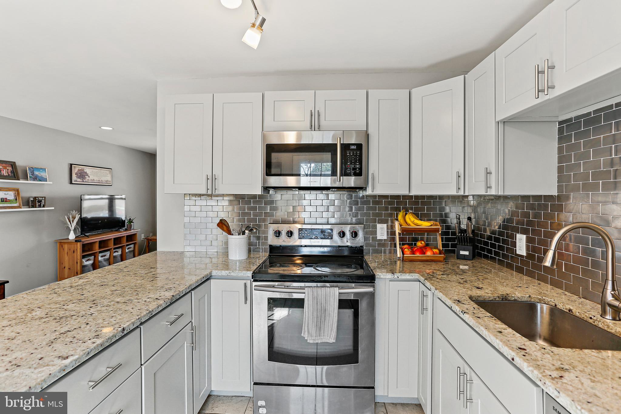 EDGE MEAD - Residential