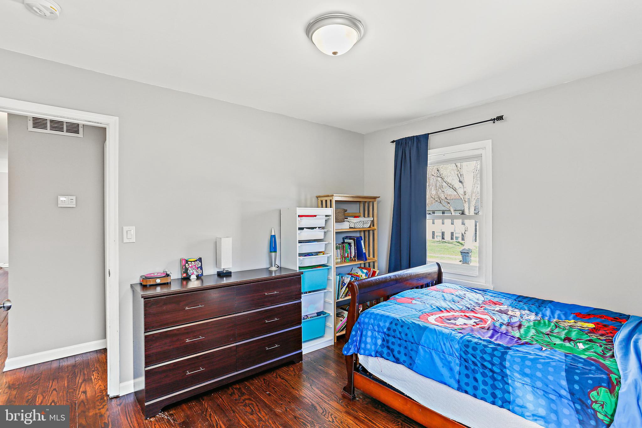 EDGE MEAD - Residential