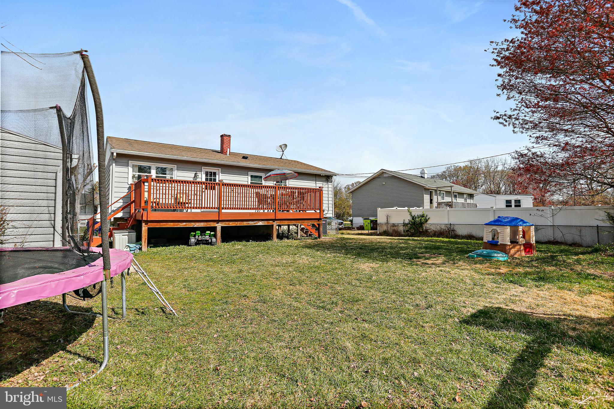 EDGE MEAD - Residential