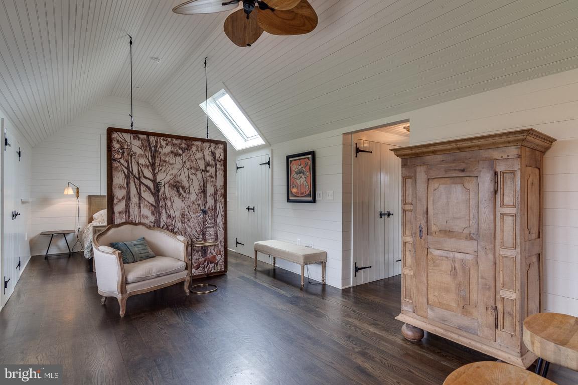 RIEMENSCHNEIDER - Residential Lease