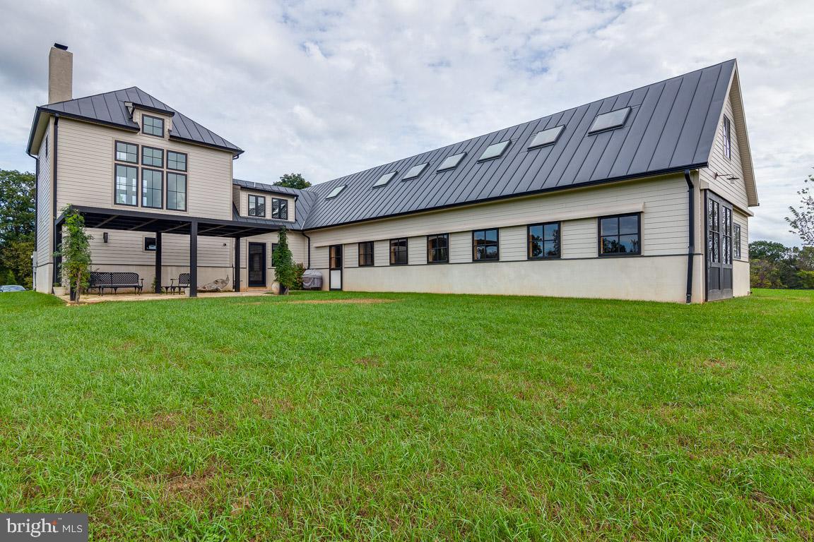 RIEMENSCHNEIDER - Residential Lease