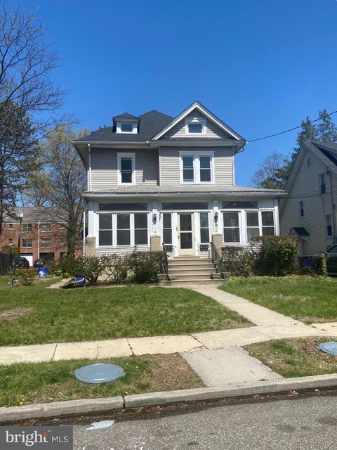 207 PARK AVENUE COLLINGSWOOD NJ 08108