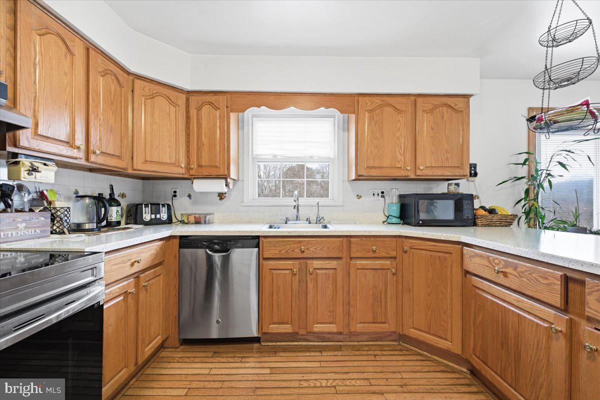 HICKORY RIDGE - Residential