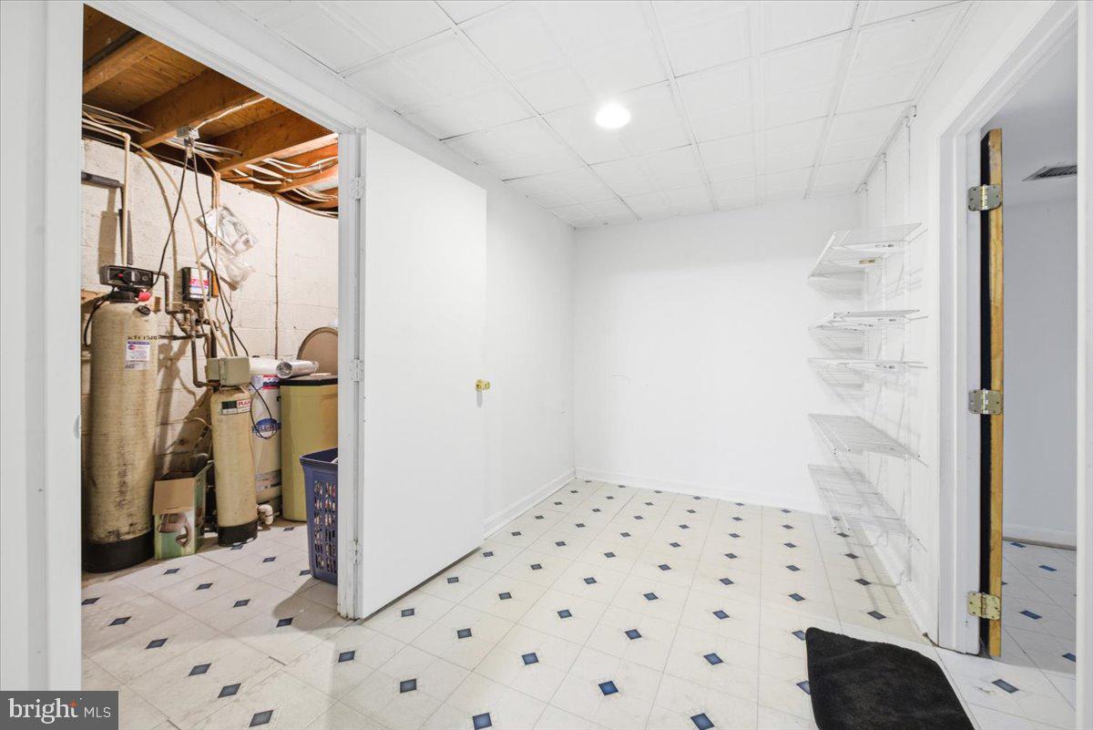 HICKORY RIDGE - Residential