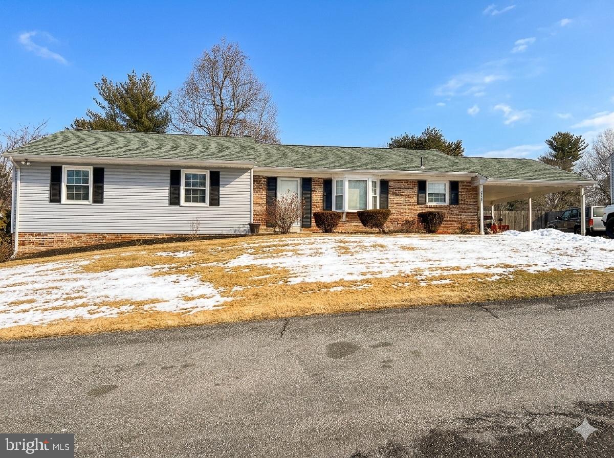 HICKORY RIDGE - Residential