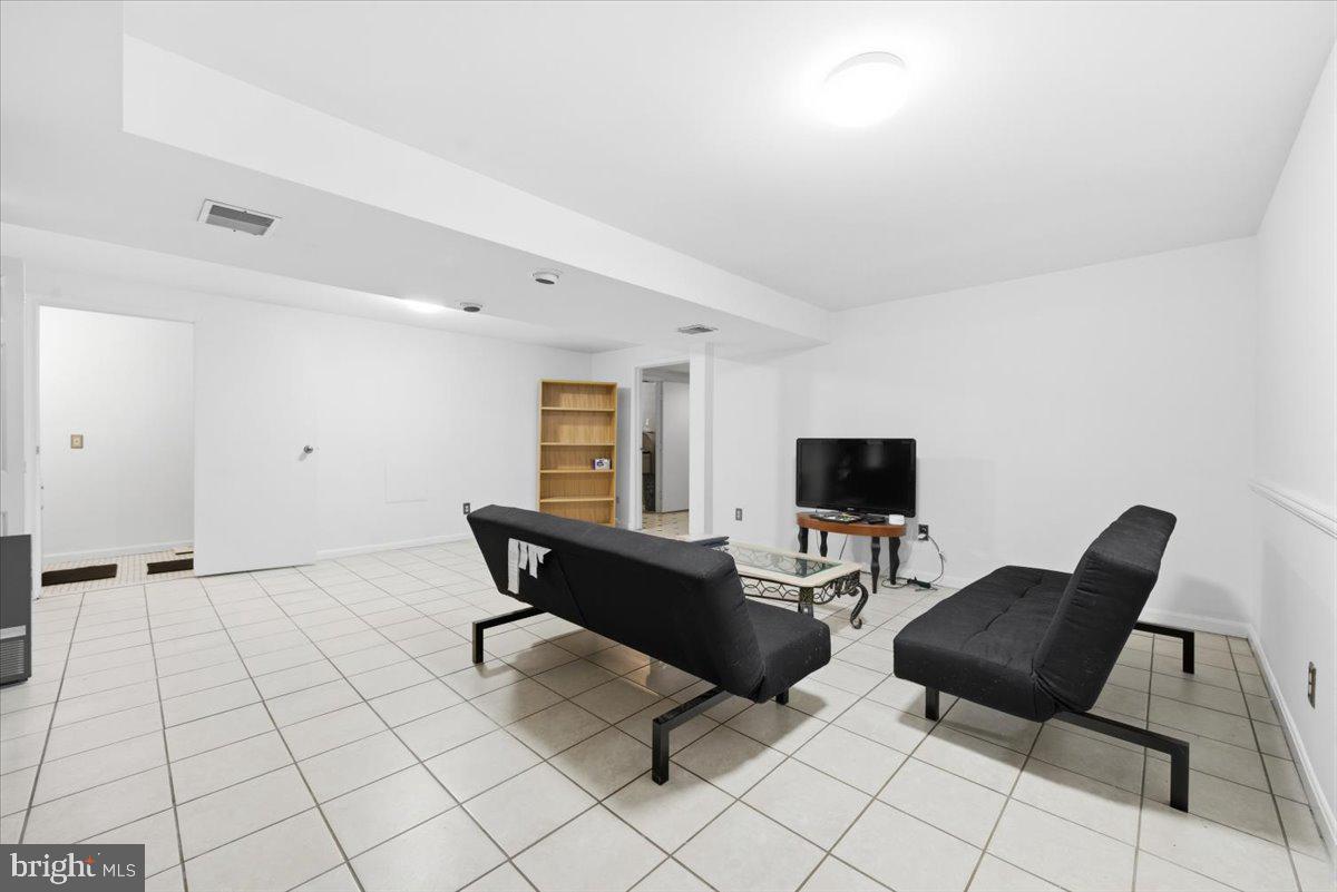 HICKORY RIDGE - Residential