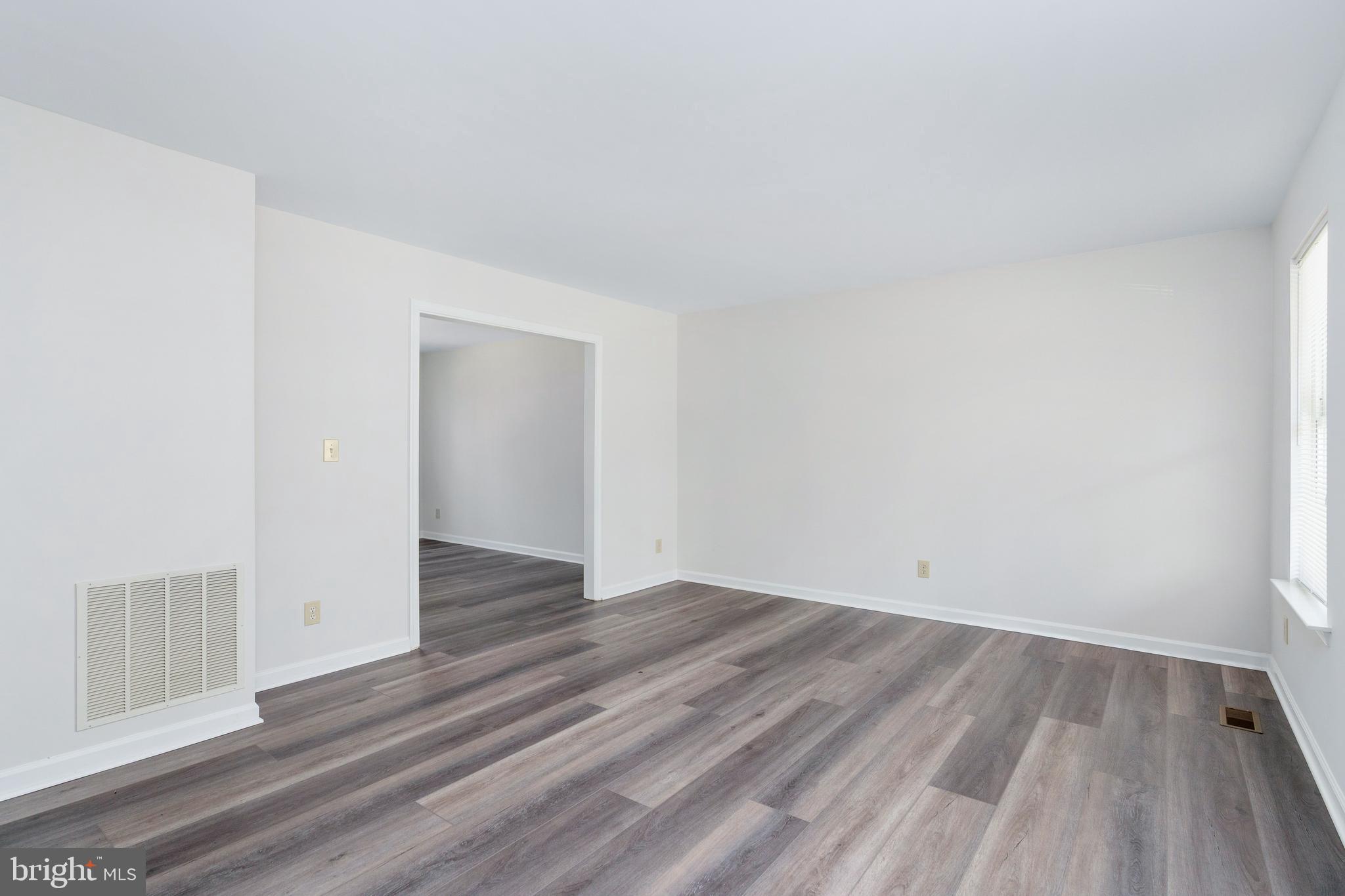 SMOKETREE - Residential