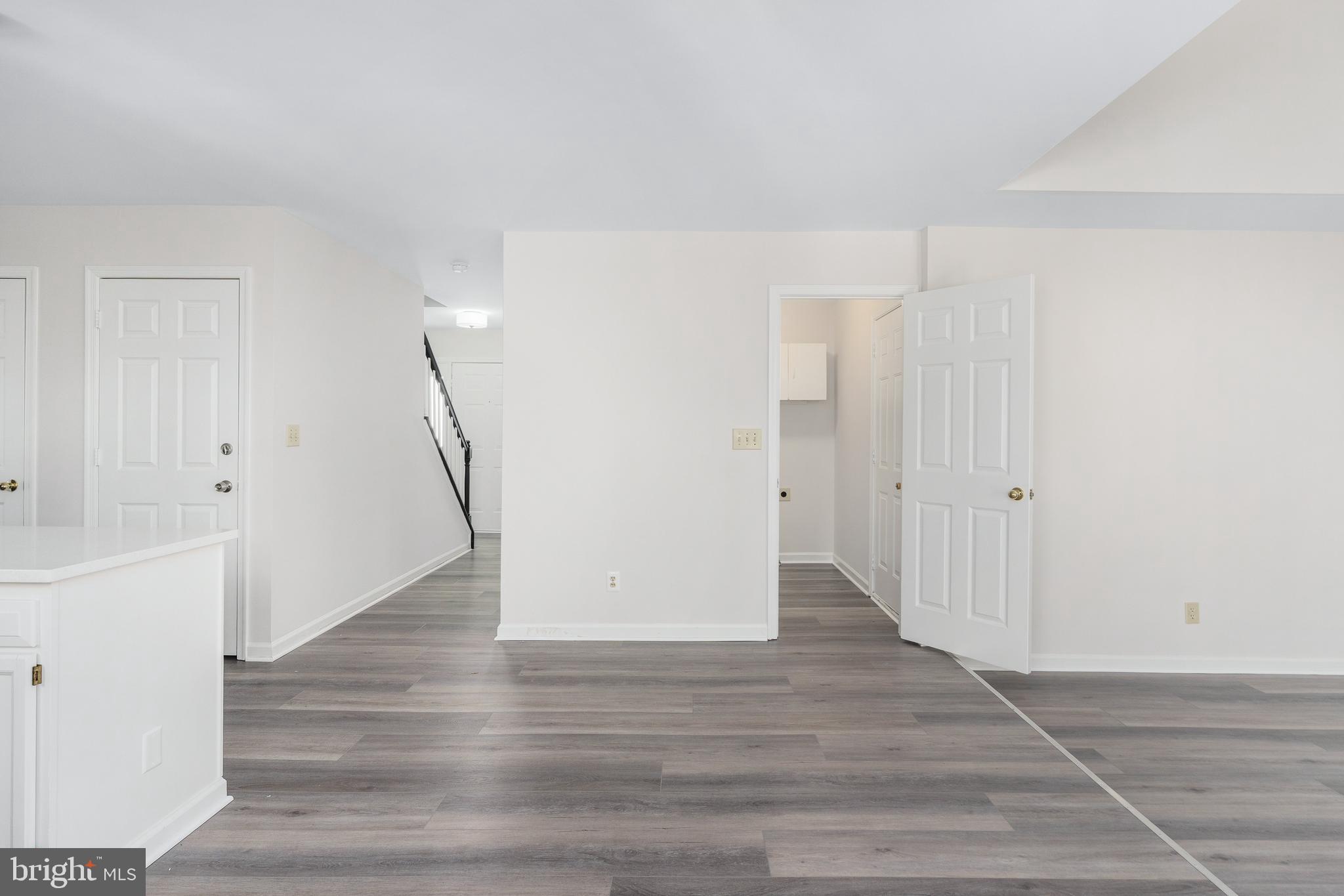 SMOKETREE - Residential