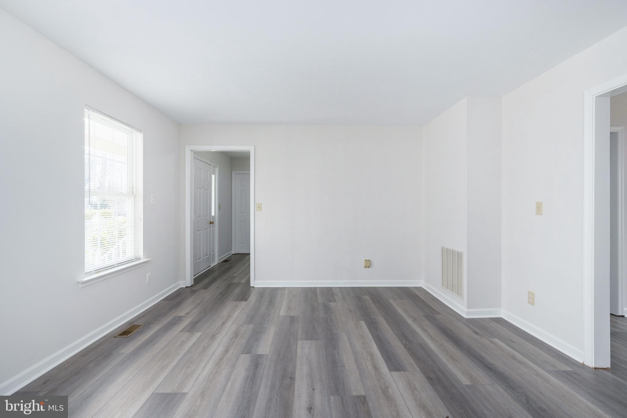 SMOKETREE - Residential