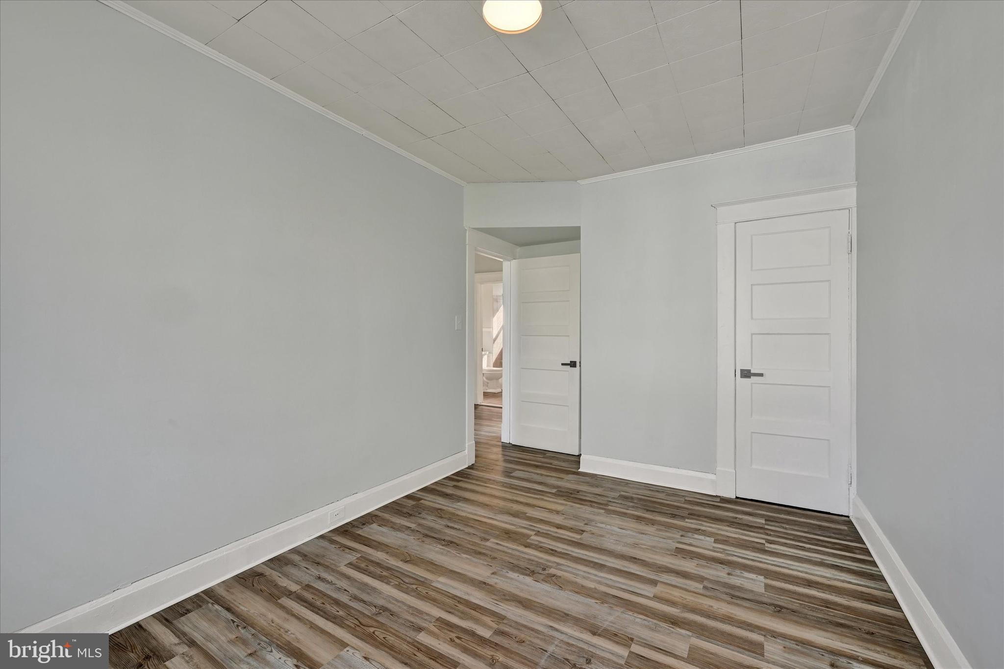 ROSEMONT - Residential