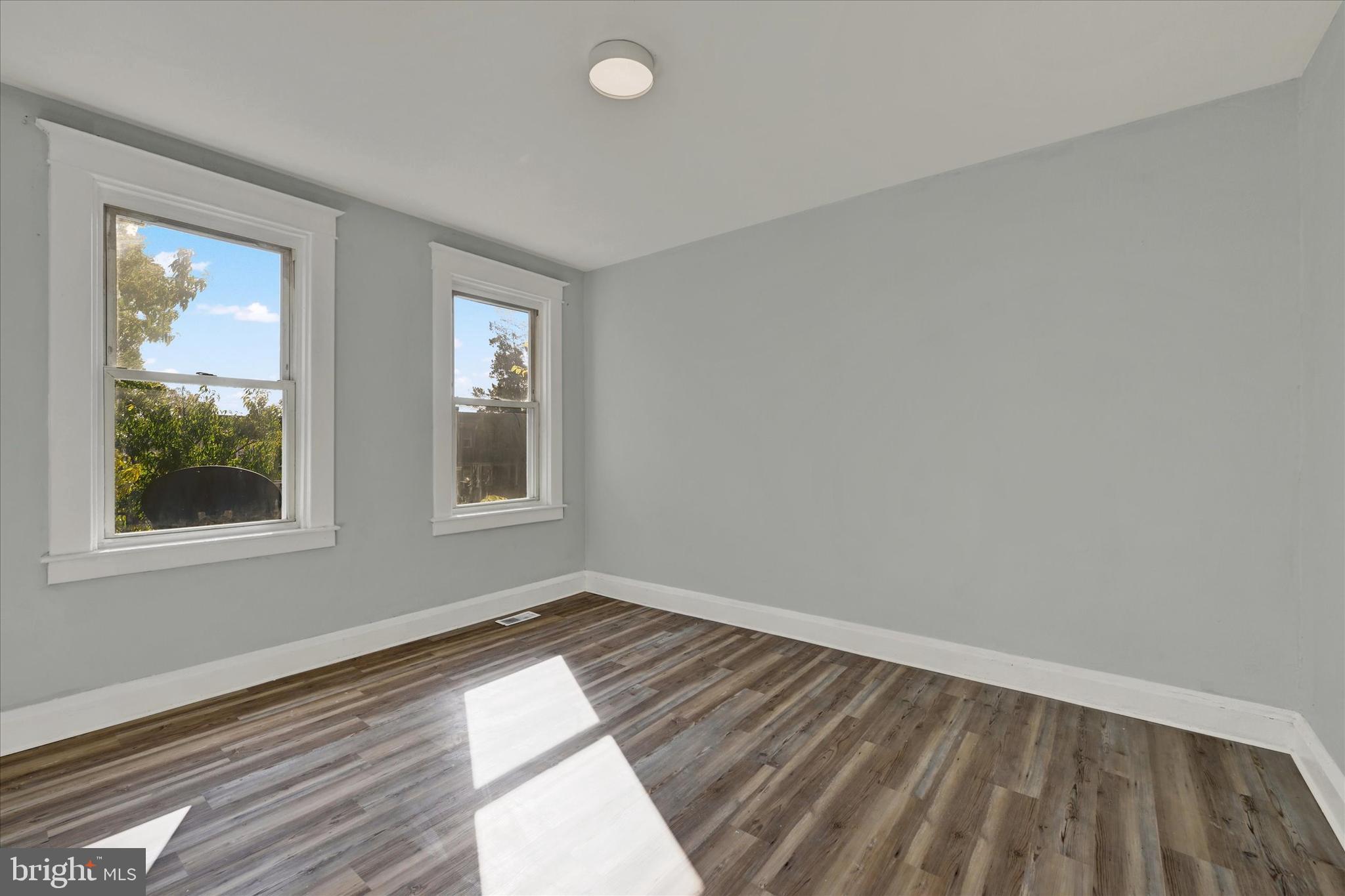 ROSEMONT - Residential