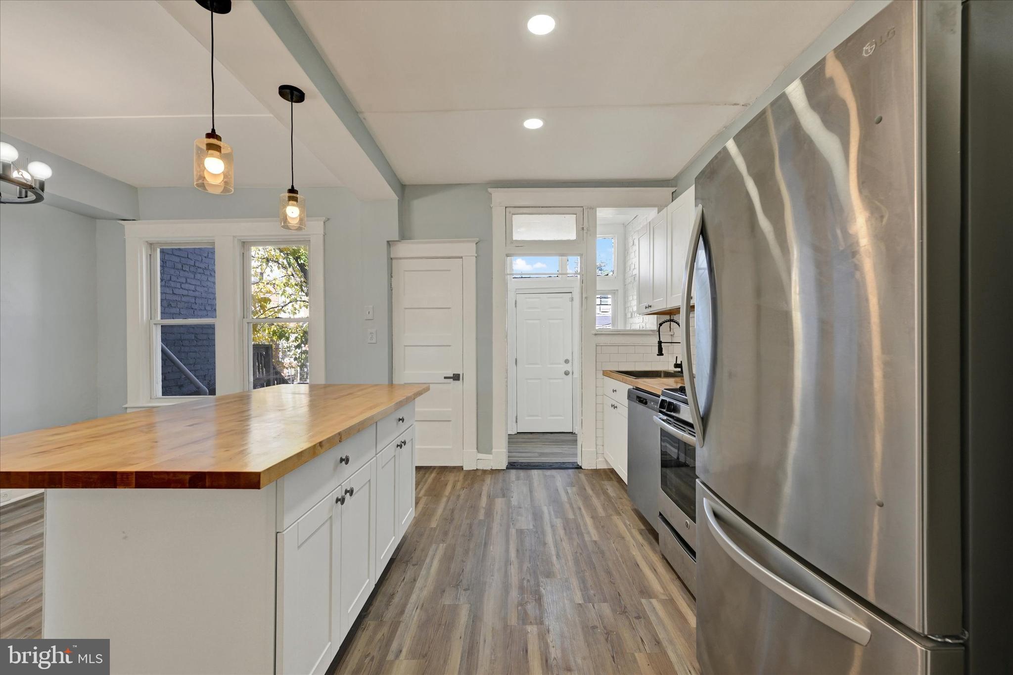 ROSEMONT - Residential